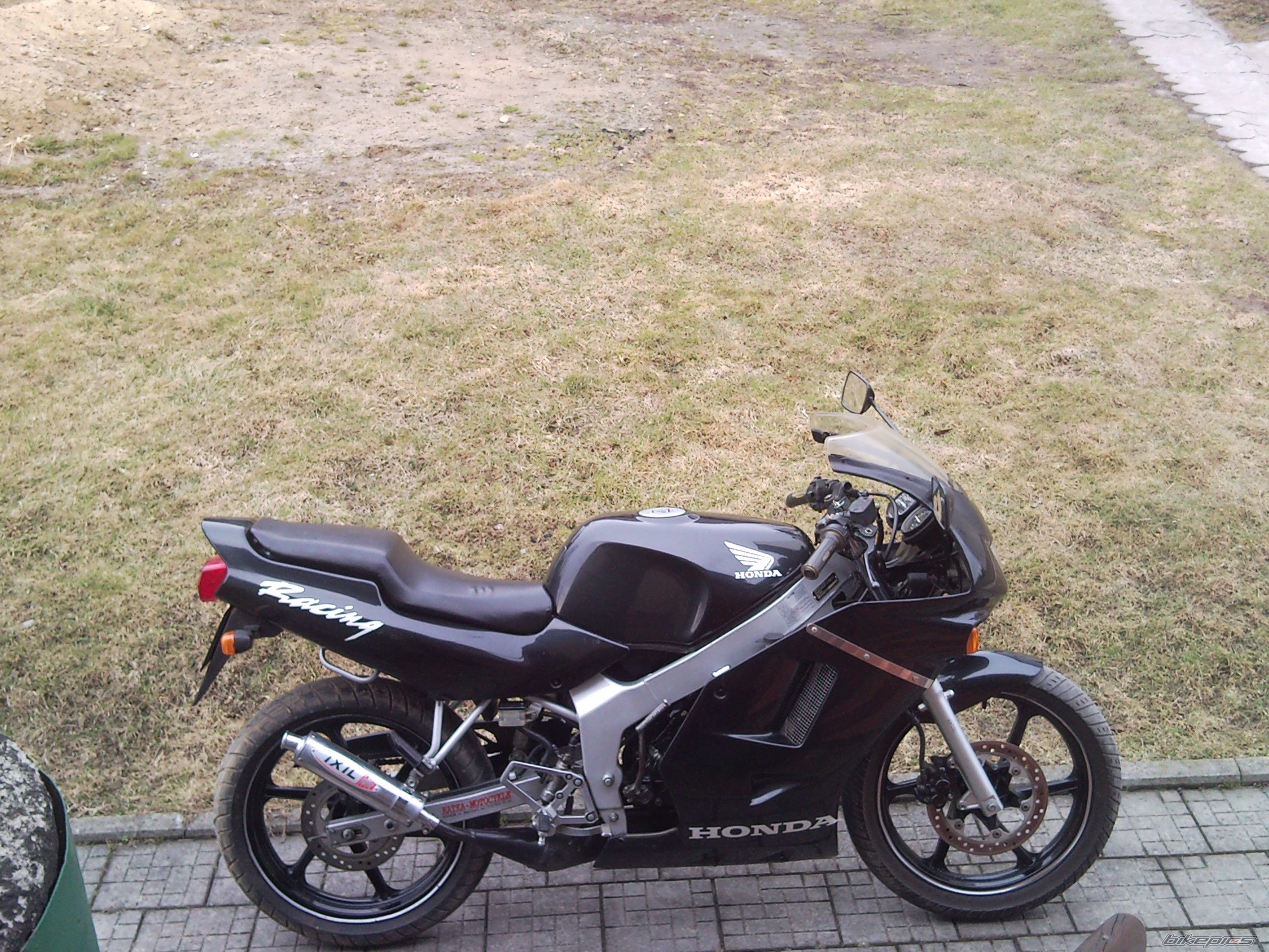 Photo 2184671