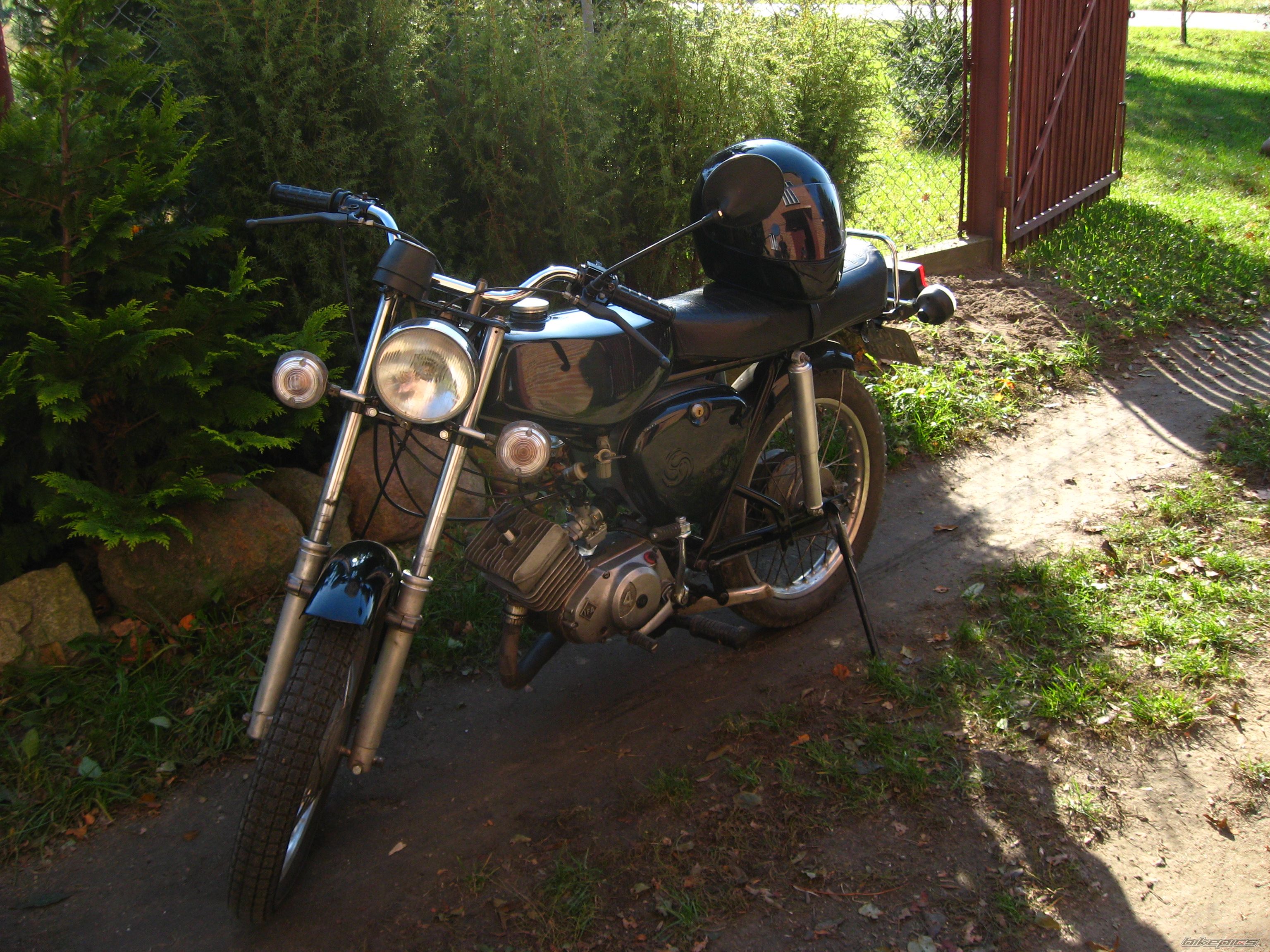 Photo 2186419