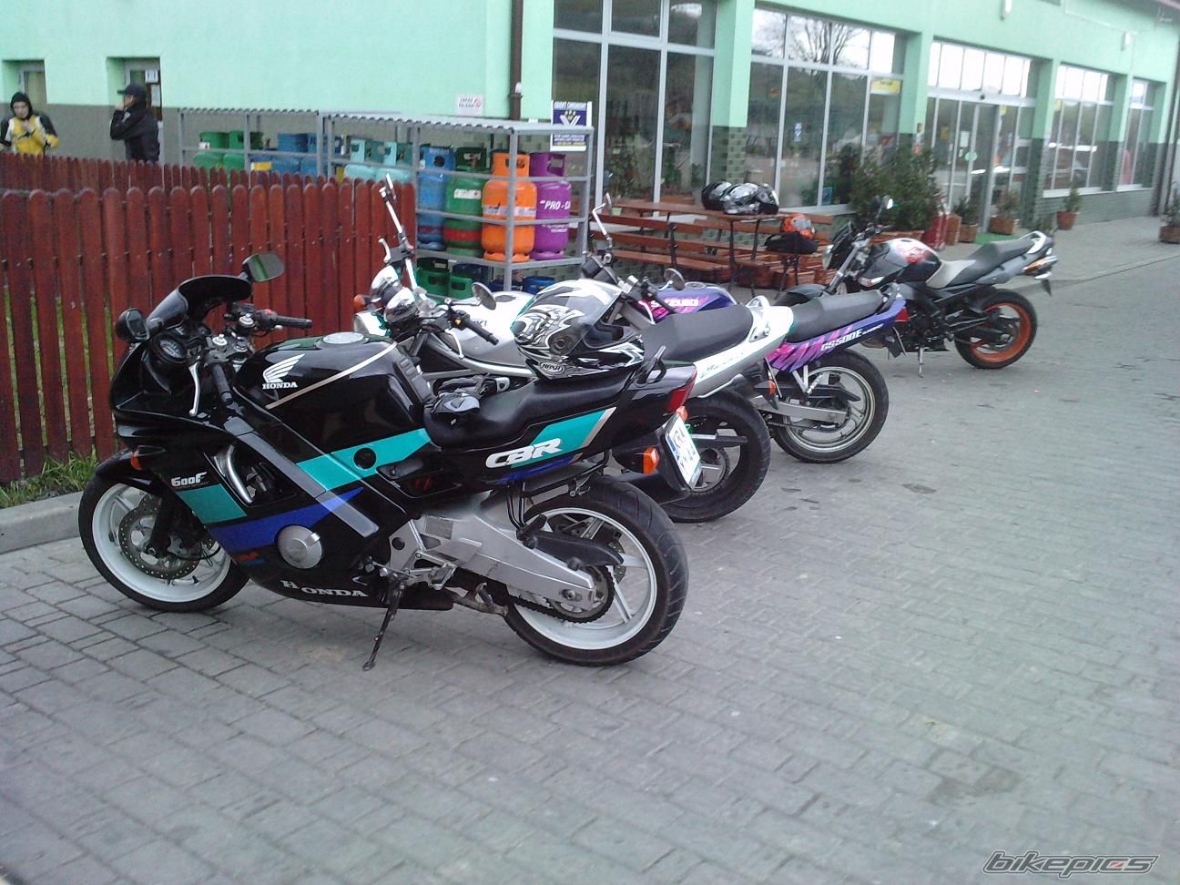 Photo 2186429