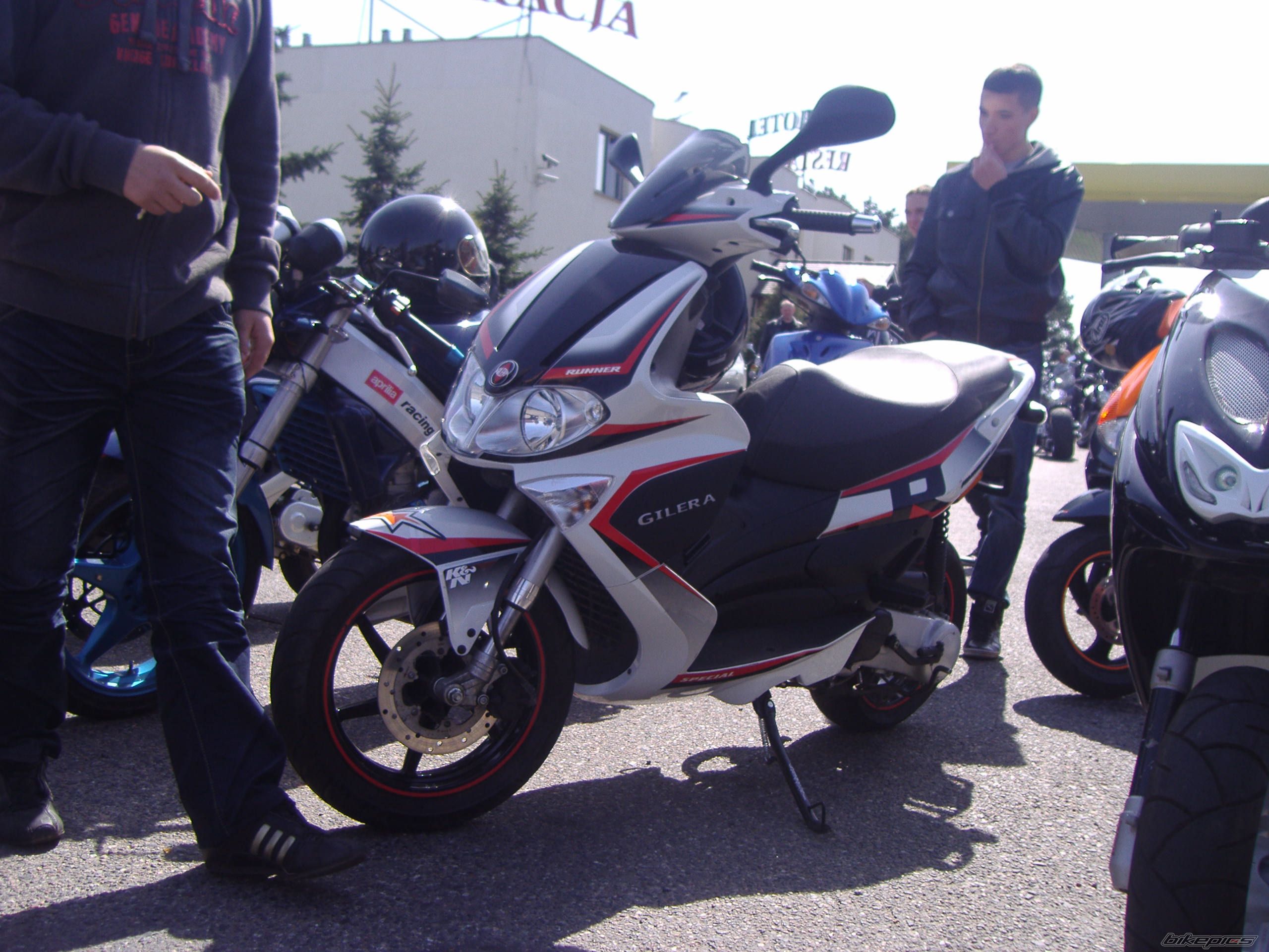 Photo 2189276