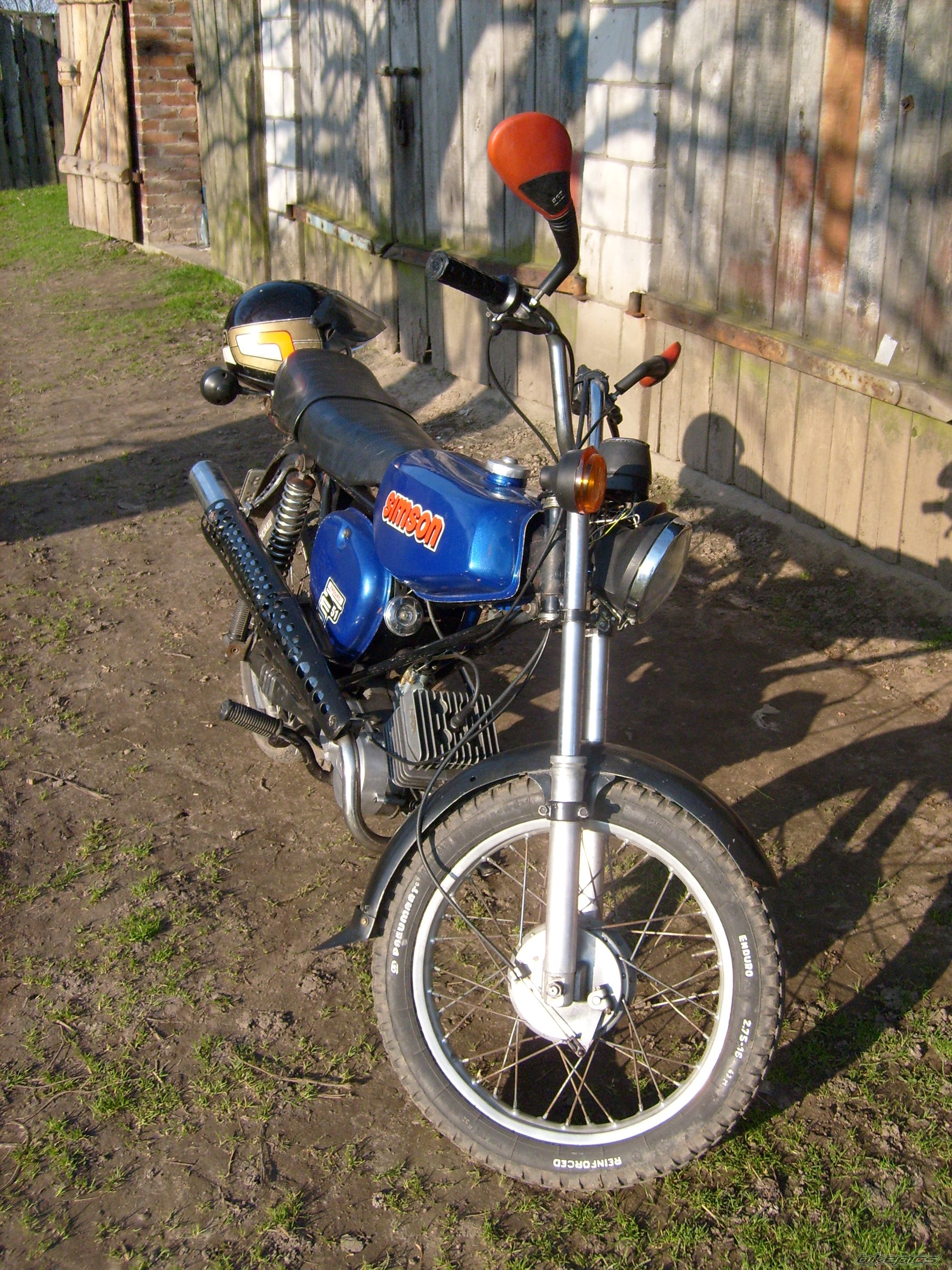 Photo 2190937