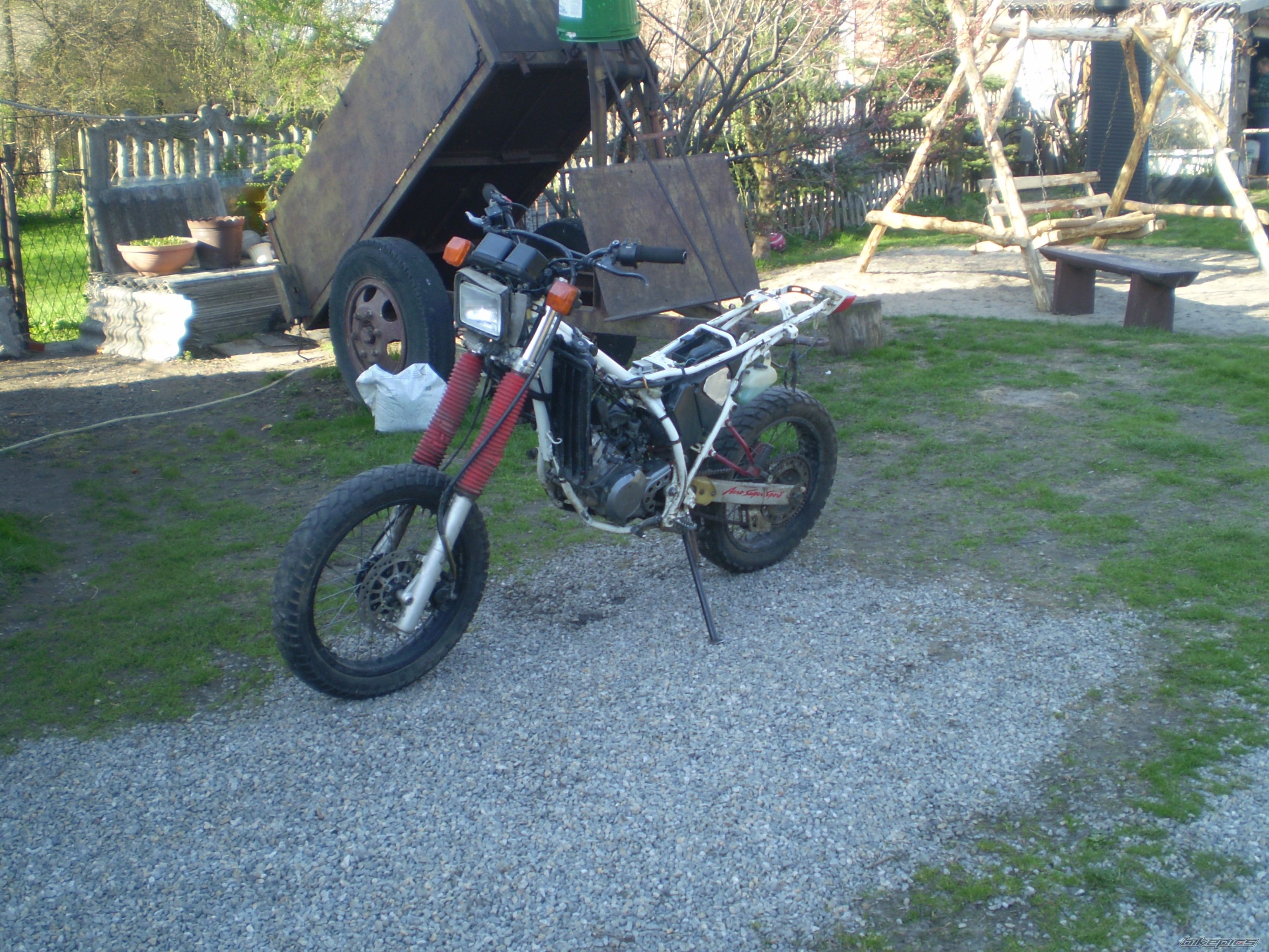 Photo 2191338