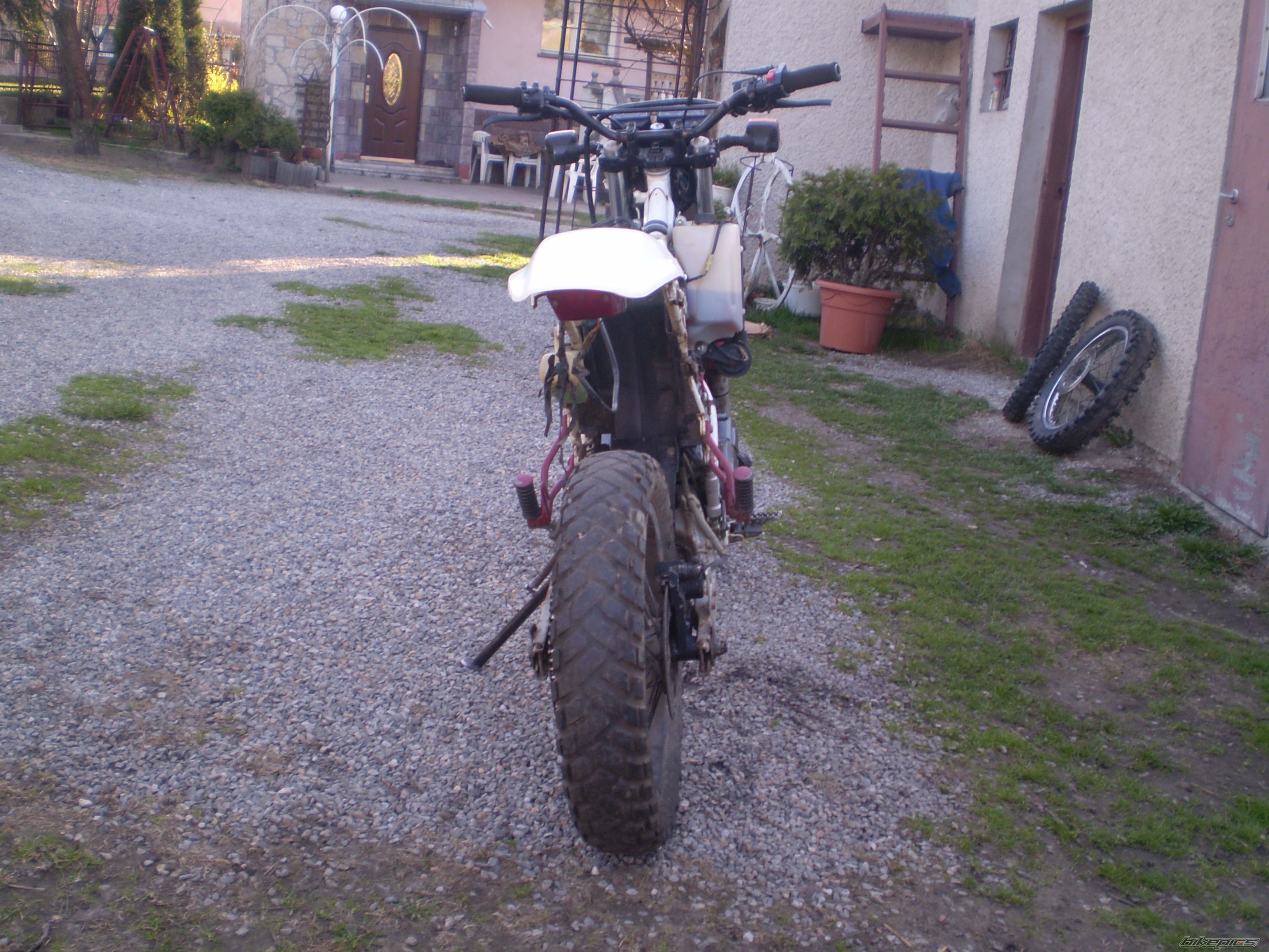 Photo 2191339
