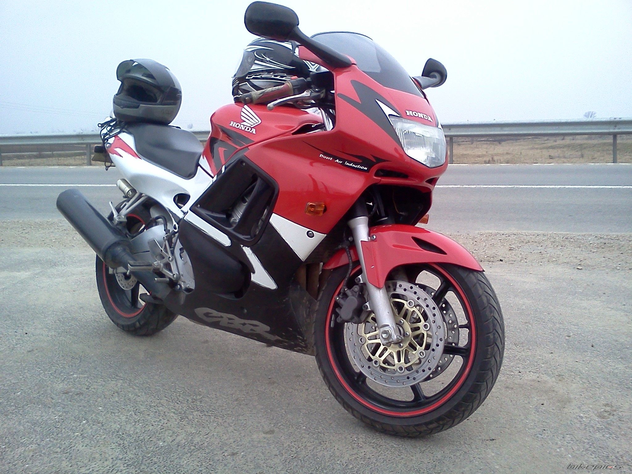 Photo 2191567