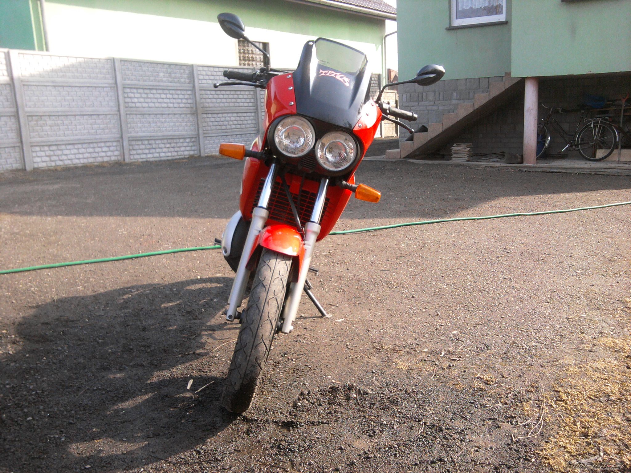 Photo 2192592