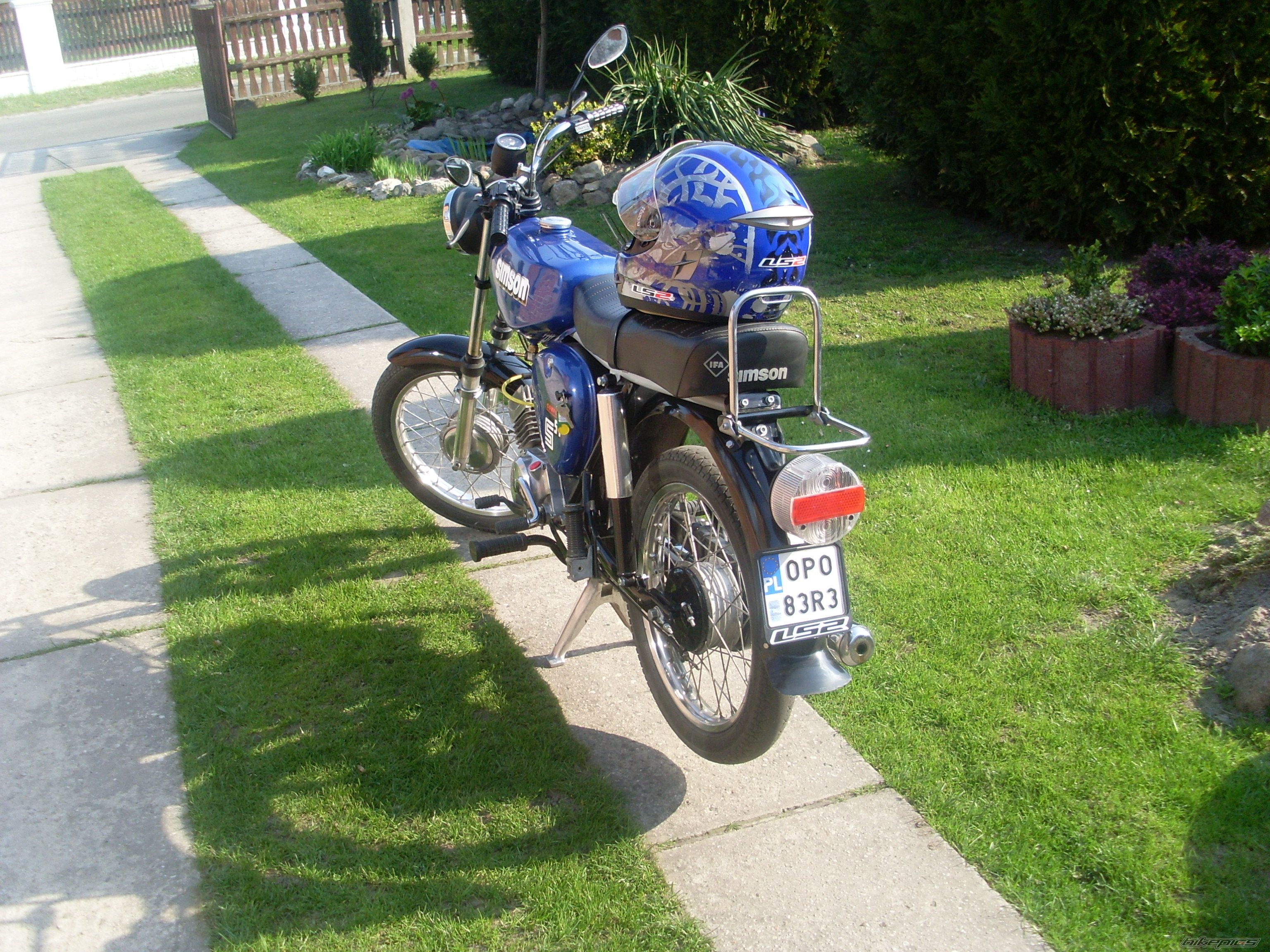 Photo 2193118