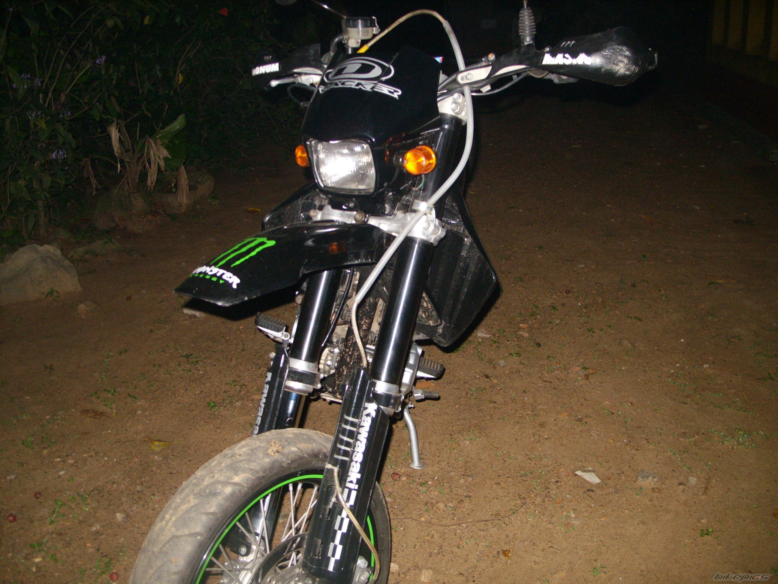 Photo 2193135