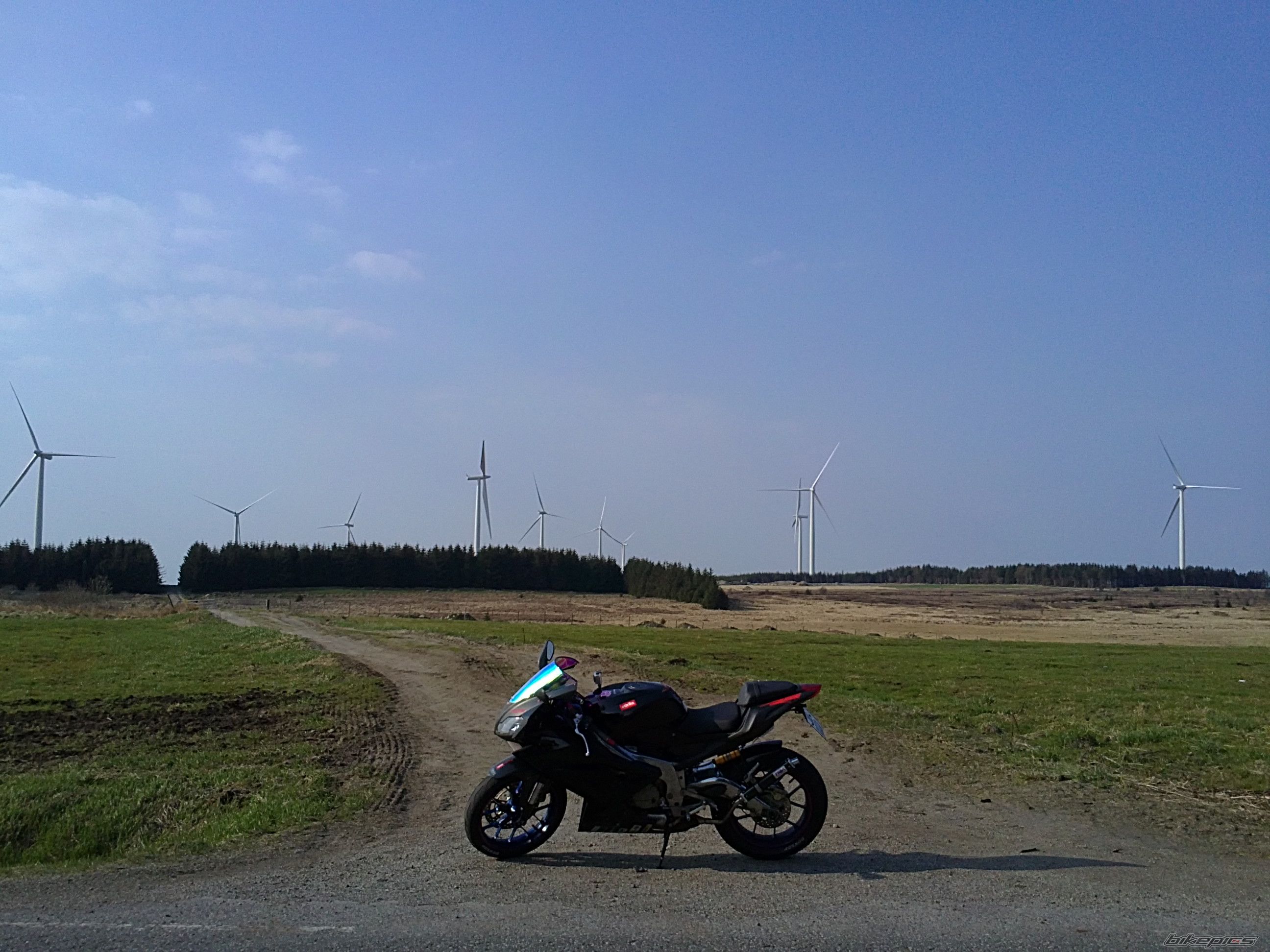 Bike Photo 2195943