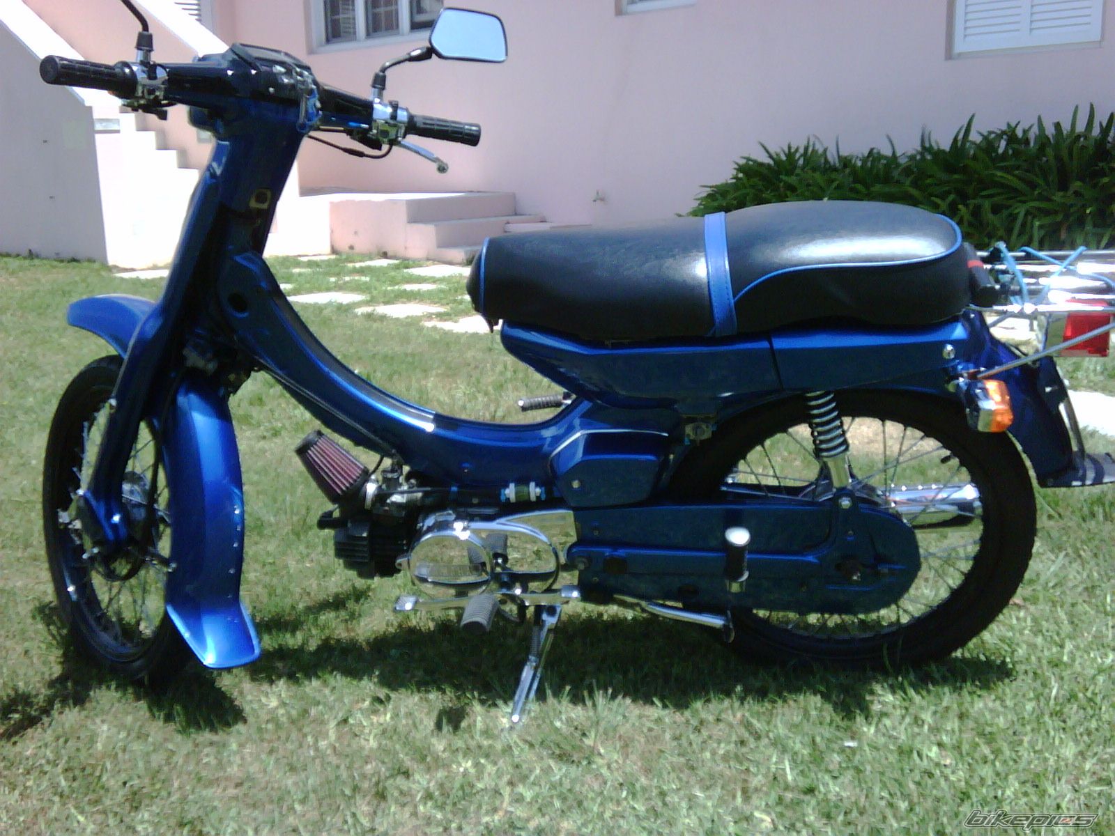 Photo 2196044