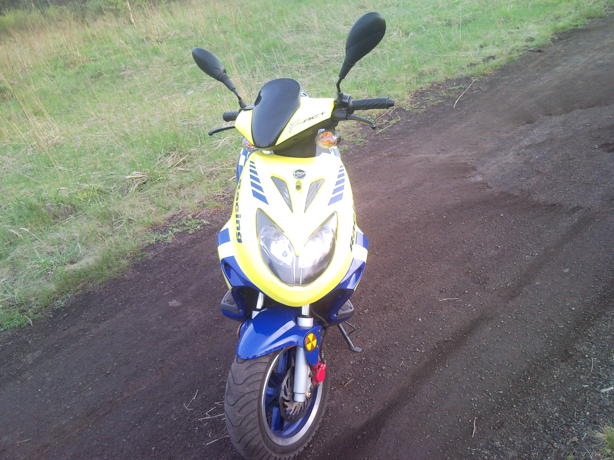Photo 2196713