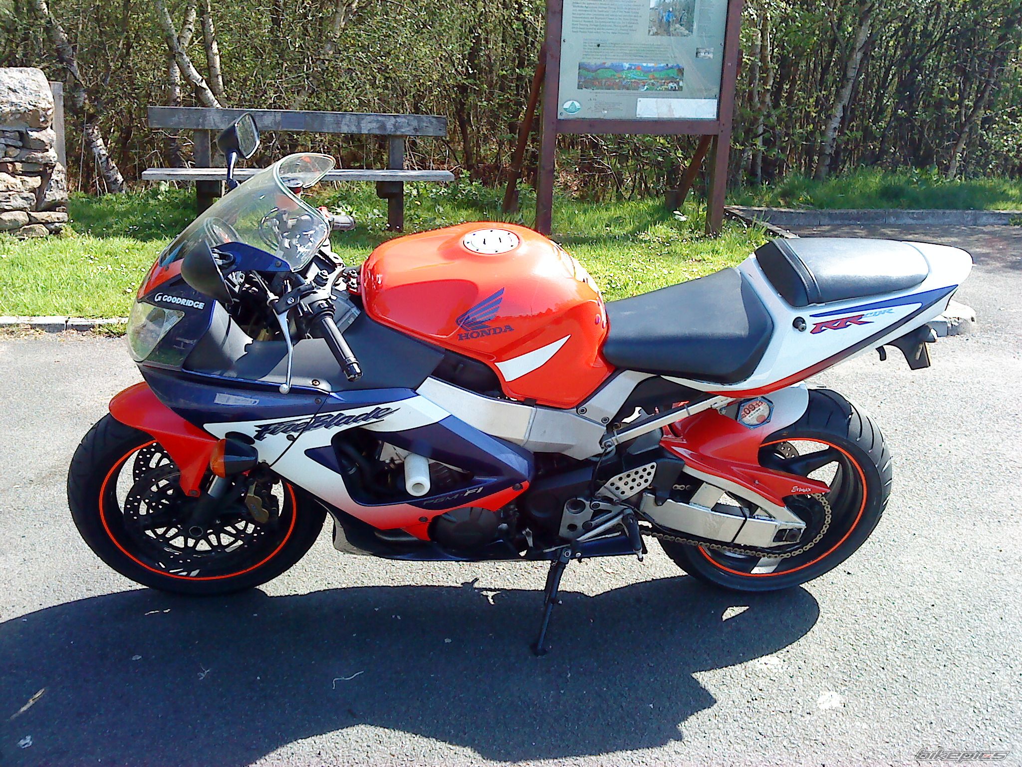 Photo 2197042