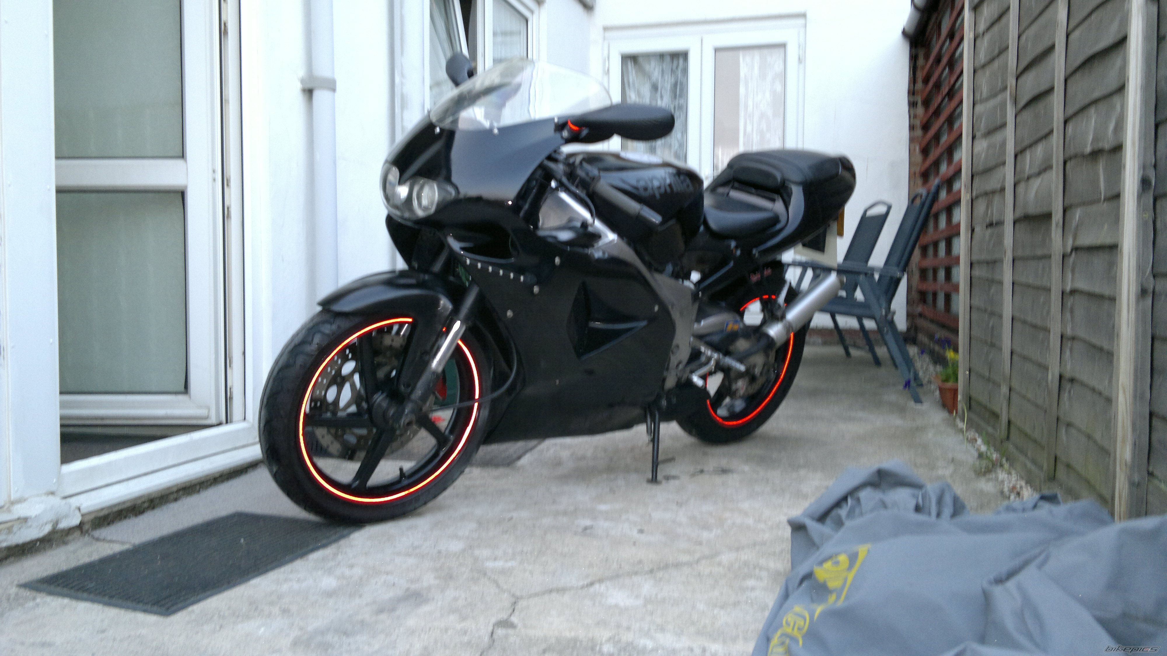 Photo 2197215
