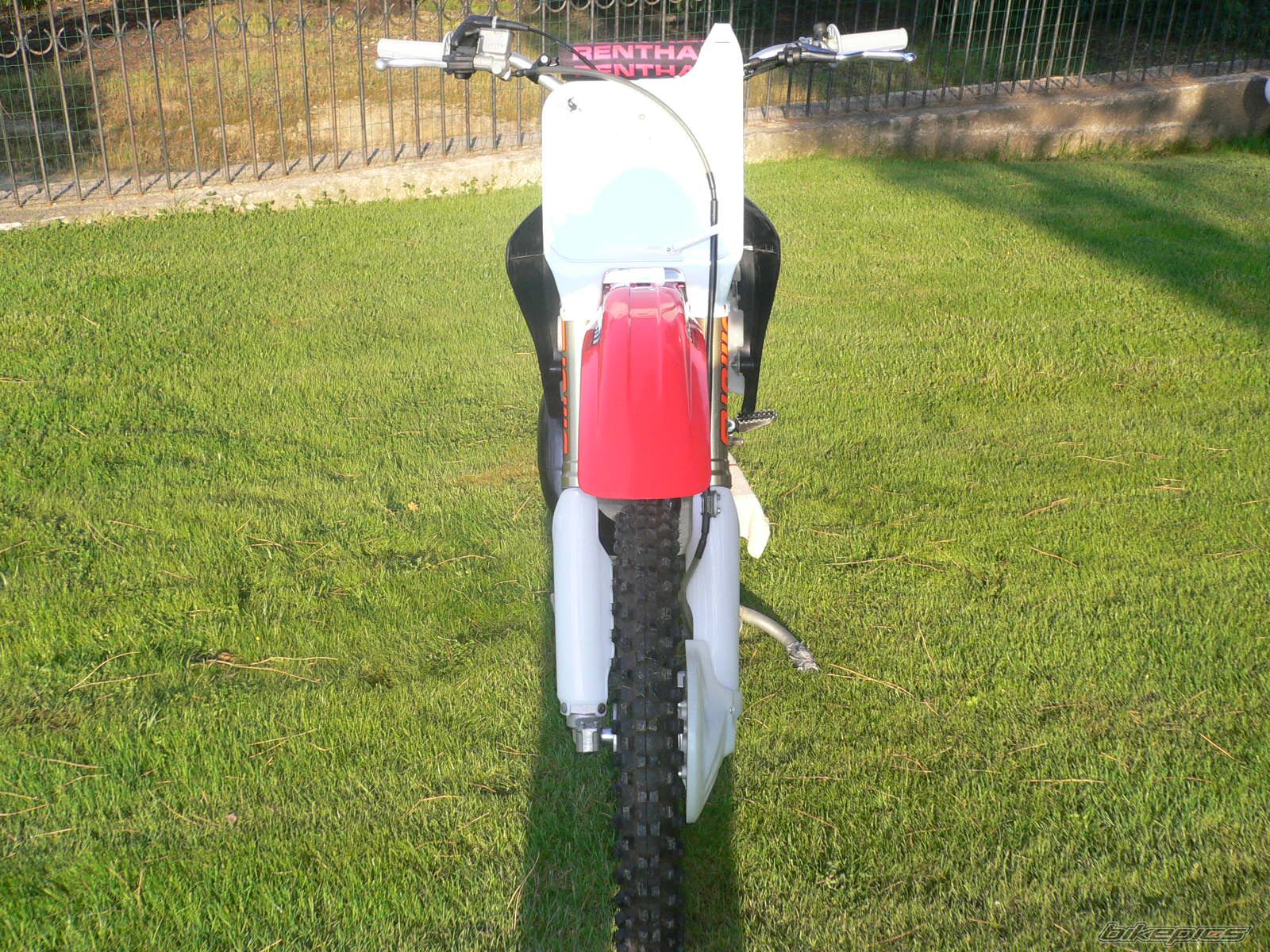Photo 2197336