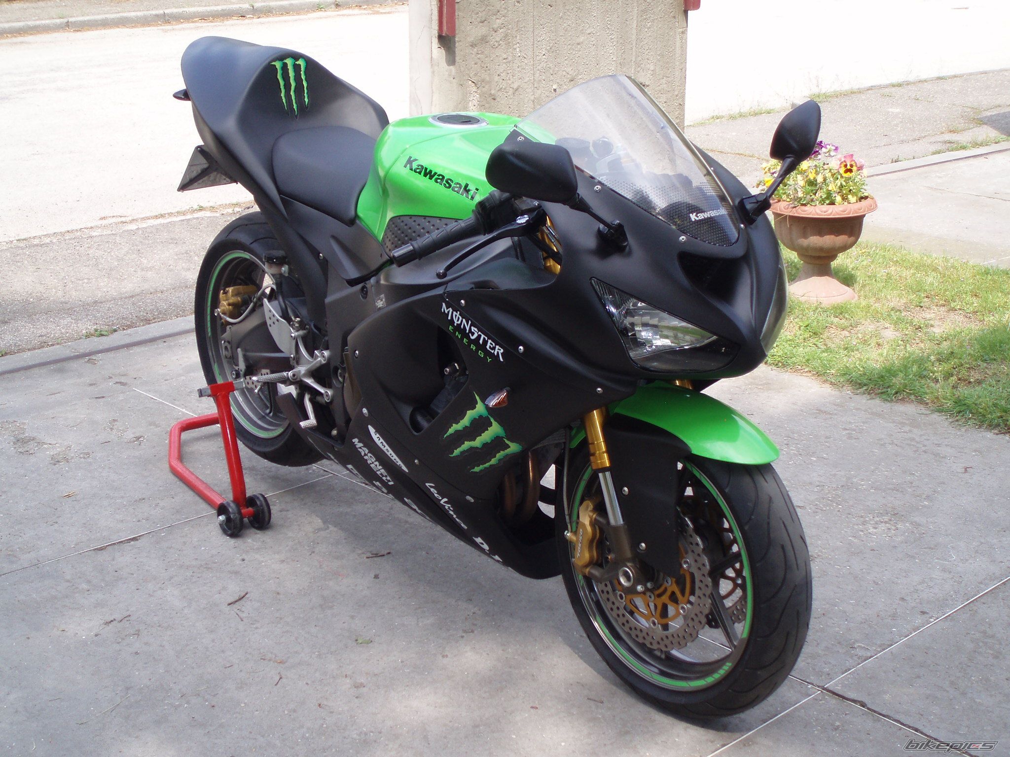 Bike Photo 2198060