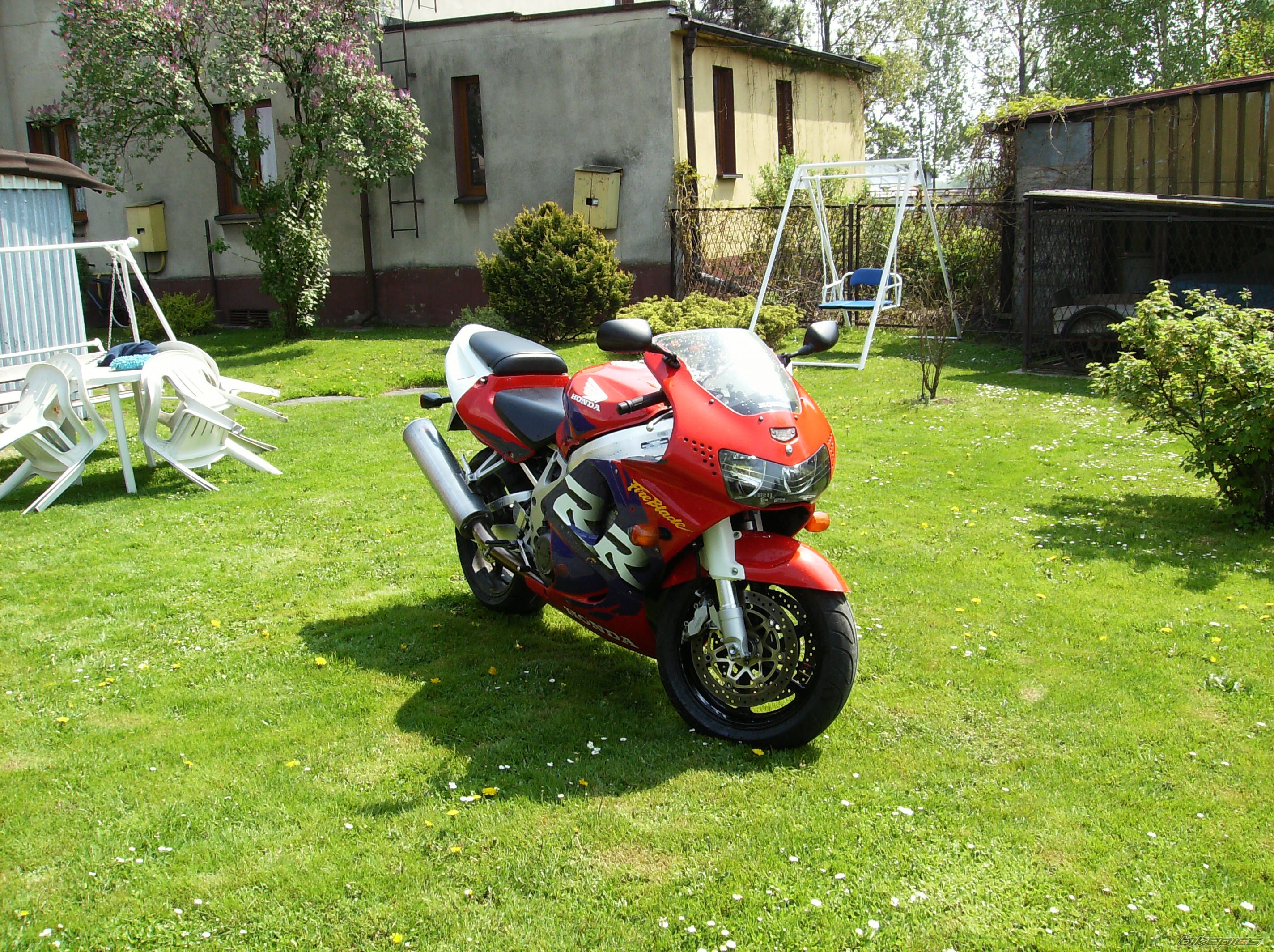 Photo 2198204
