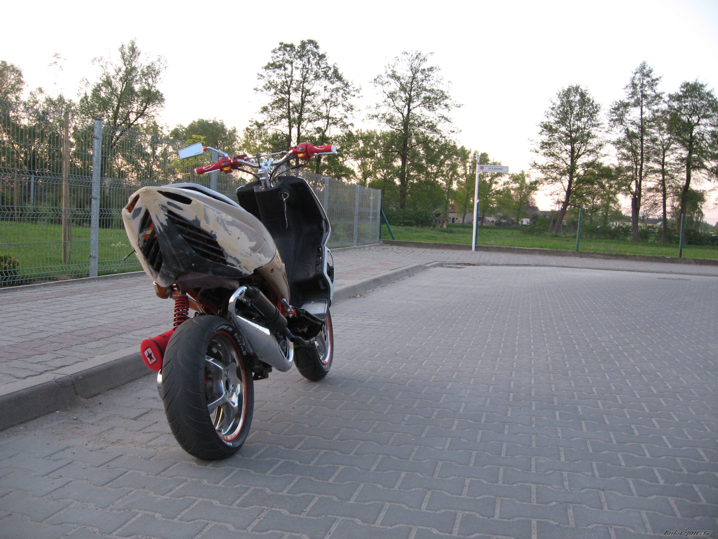 Photo 2198256