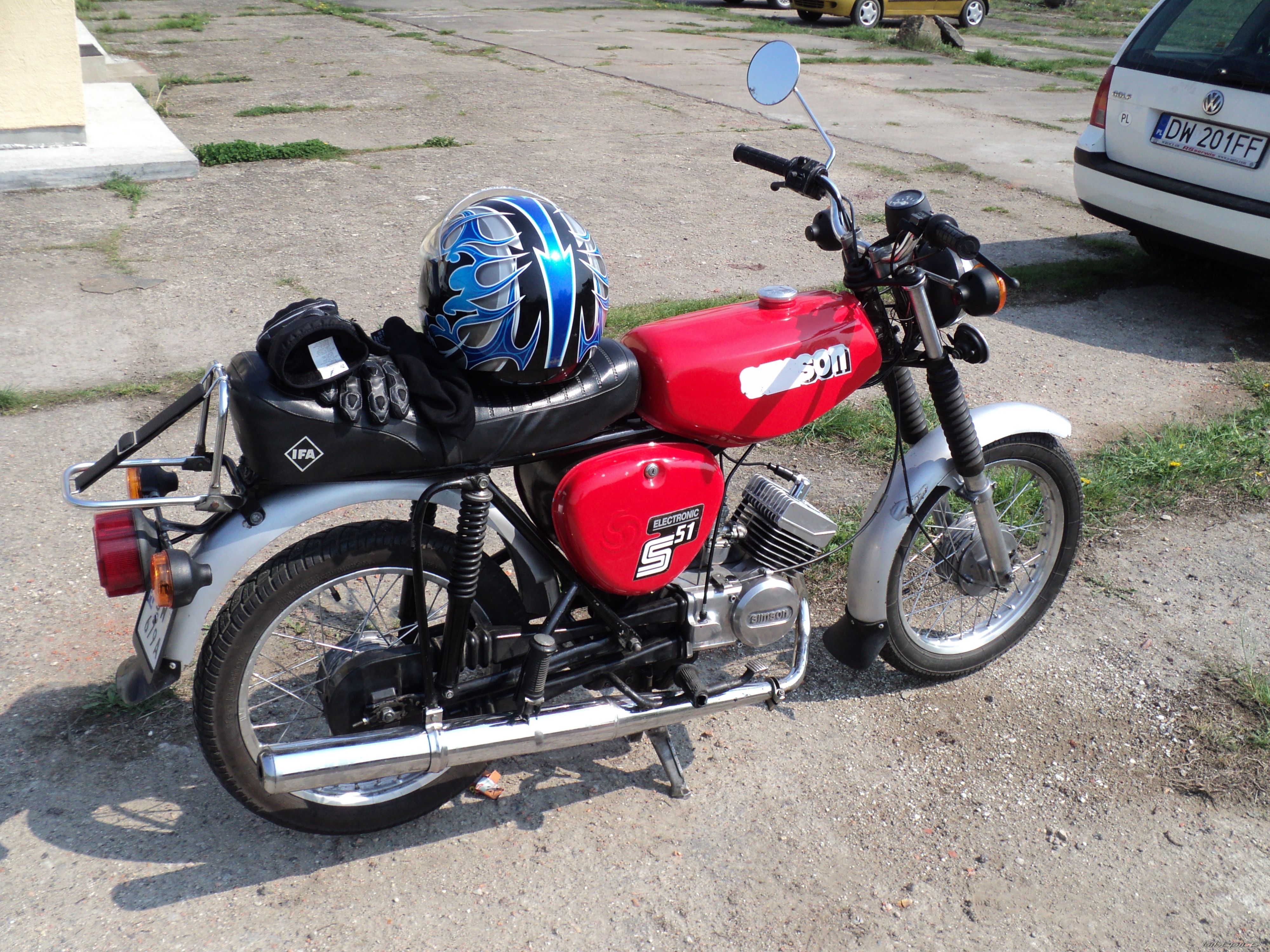 Photo 2198344