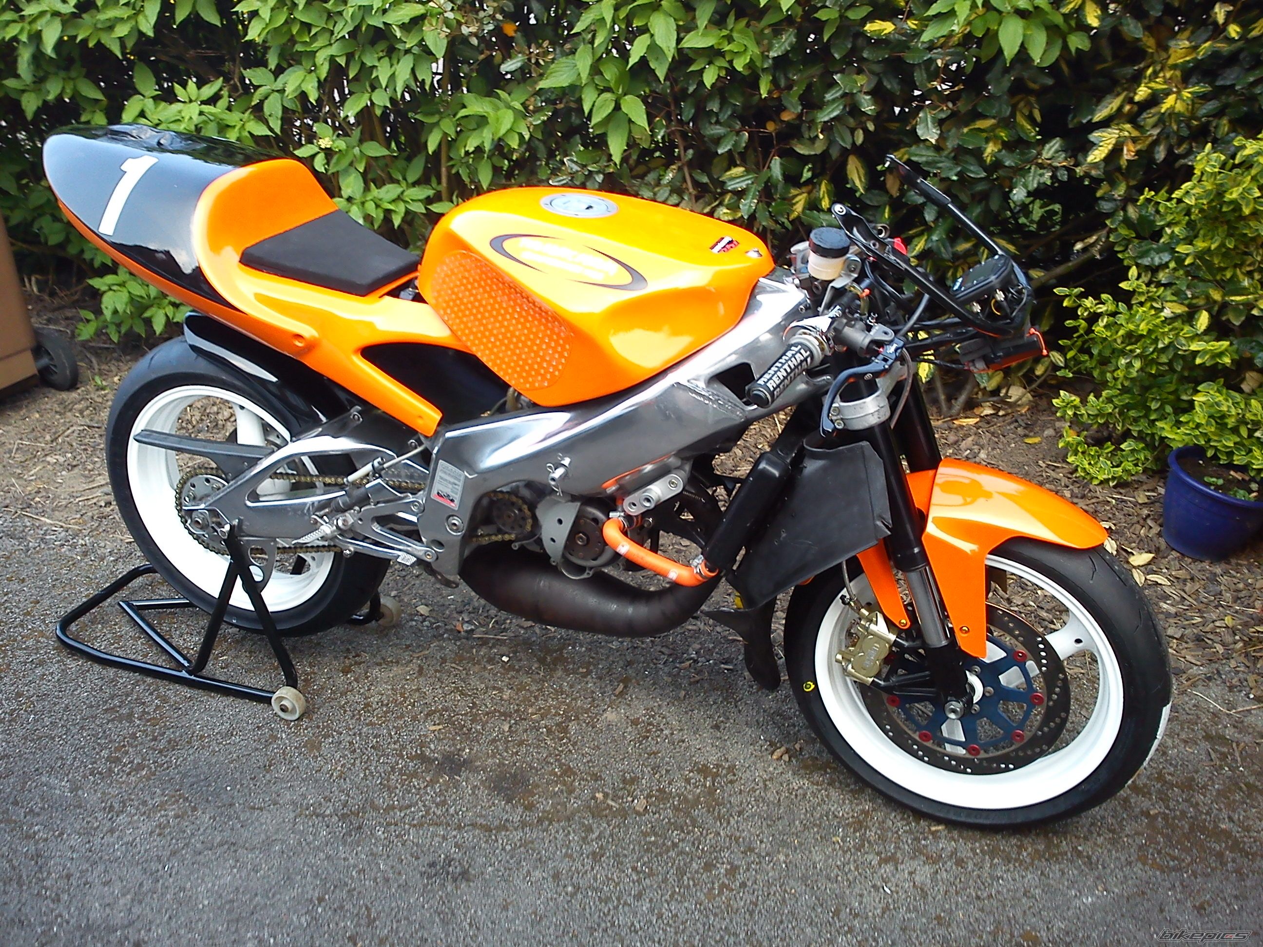 Photo 2198635