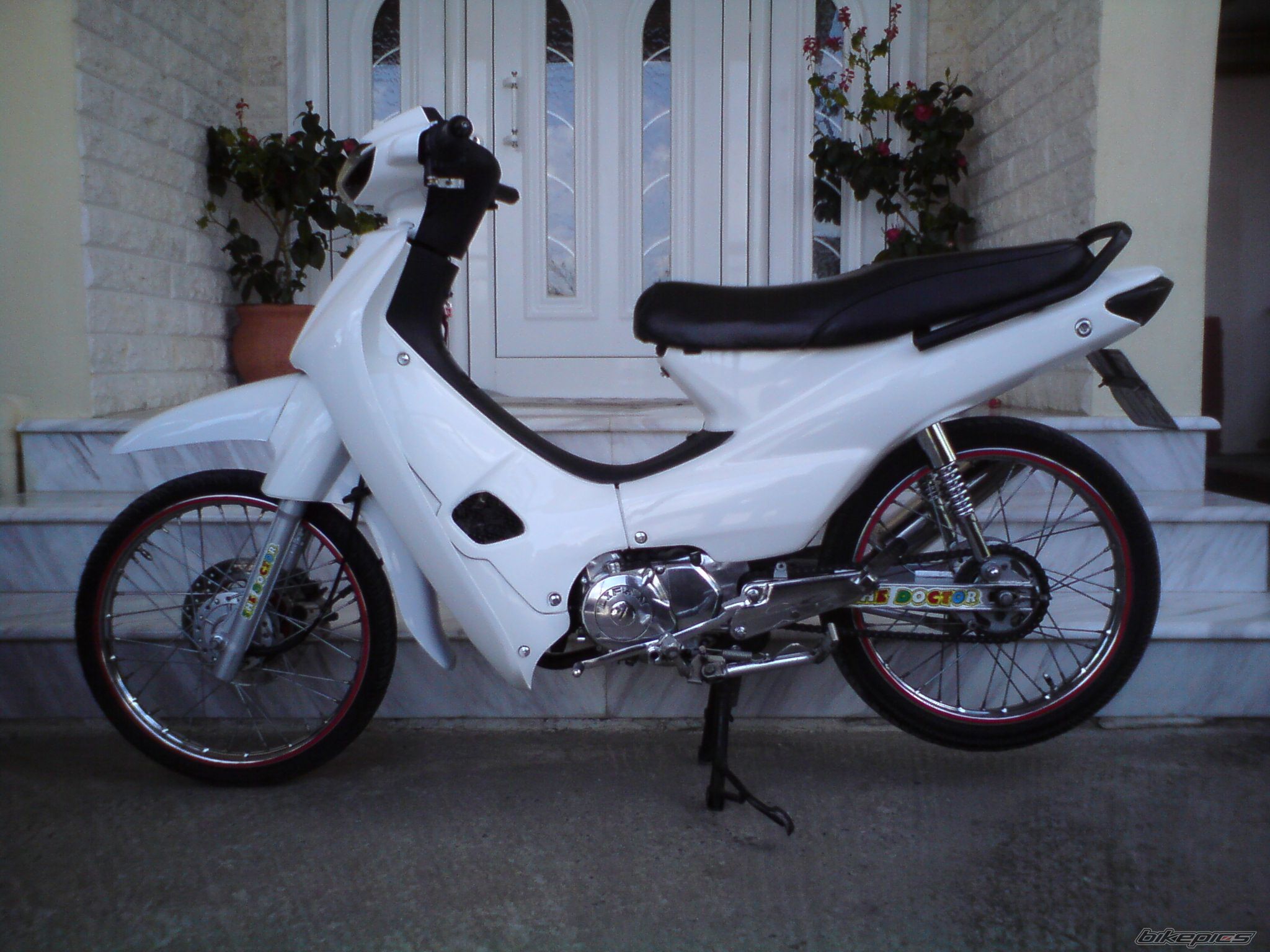 Photo 2198676