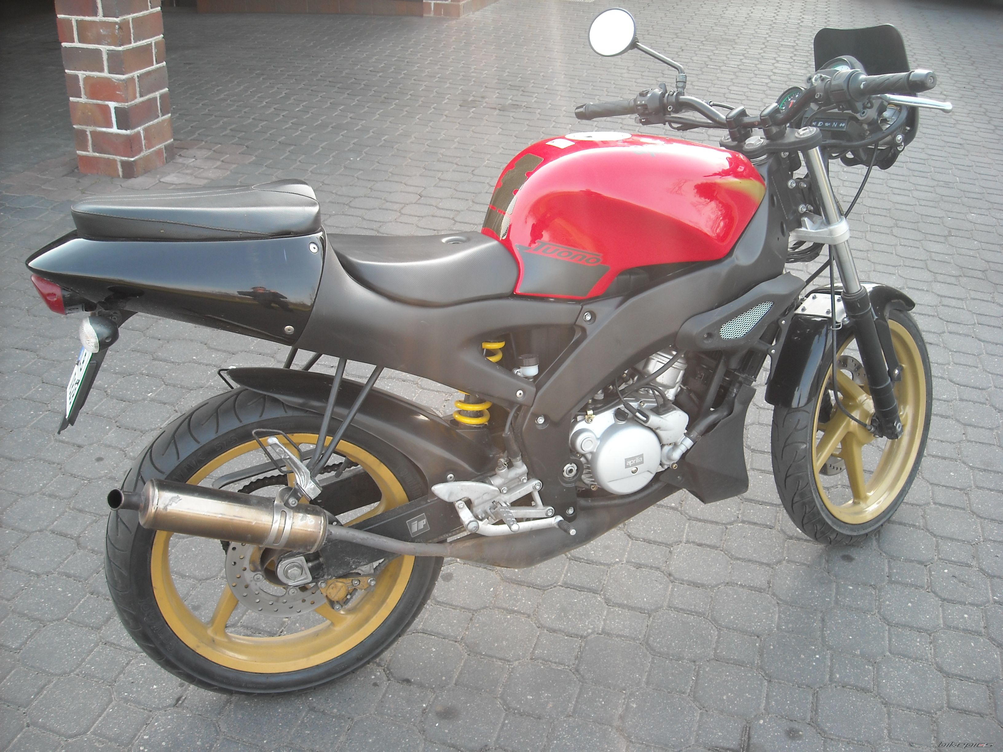 Photo 2198828