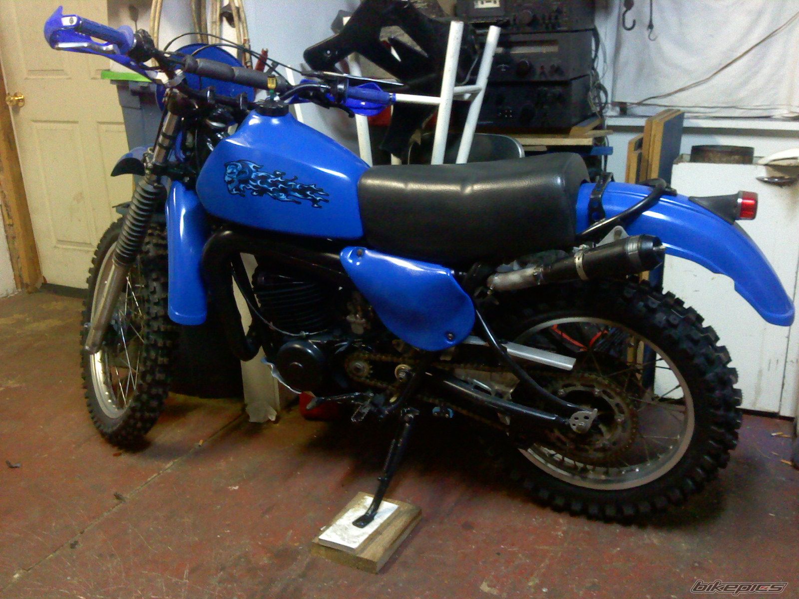 Photo 2198838