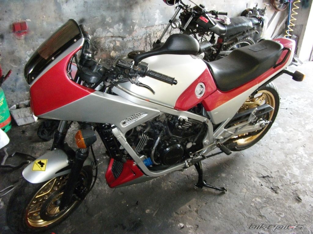 Photo 2198908