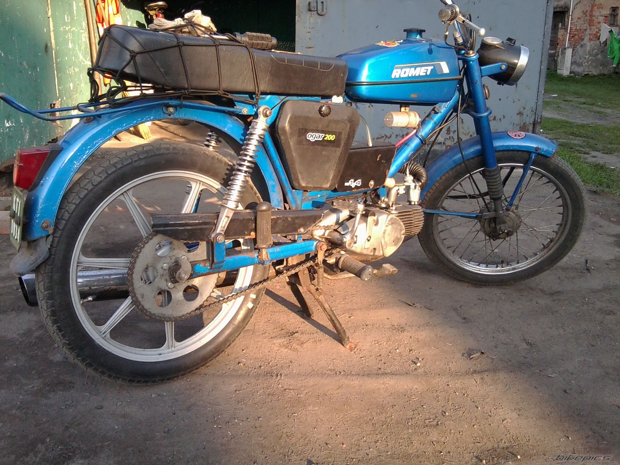 Photo 2198947
