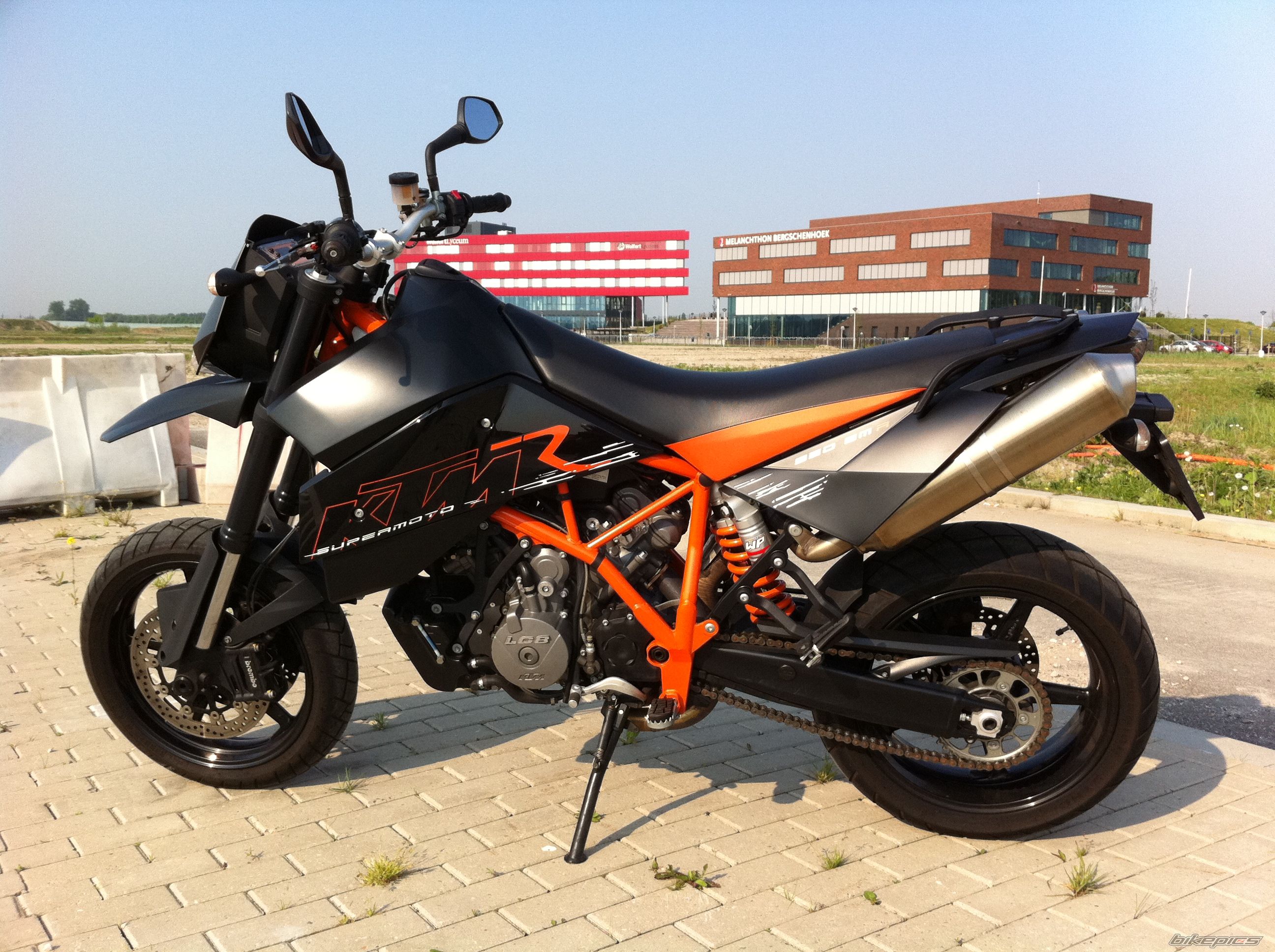 Photo 2198987