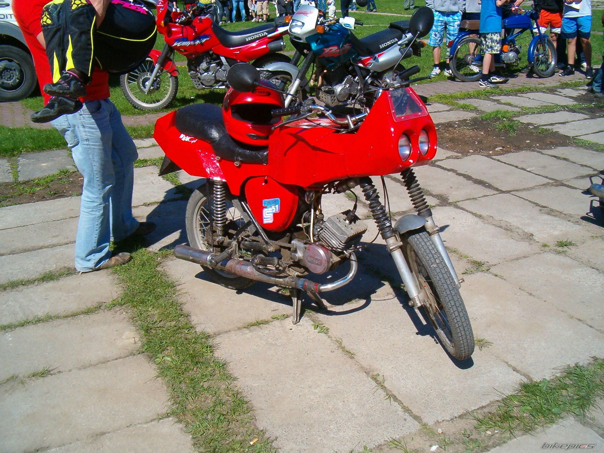 Photo 2199236