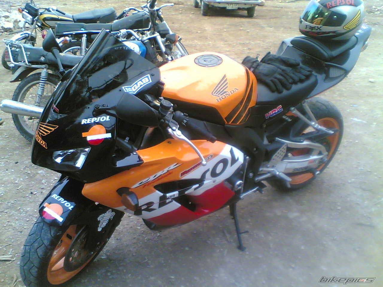 Photo 2199798
