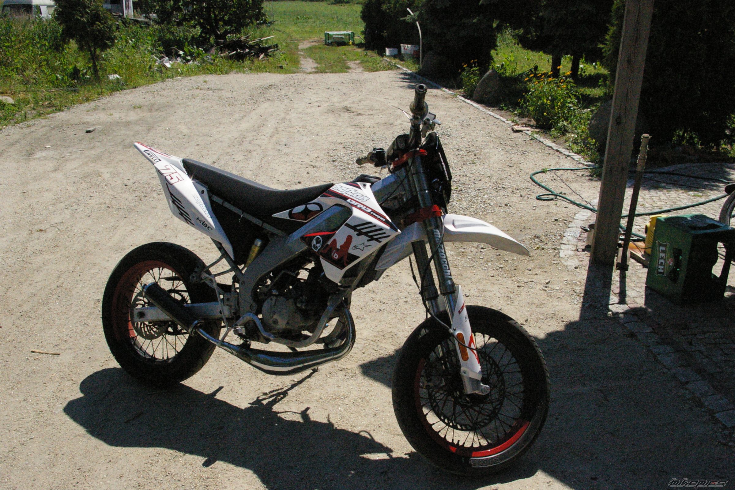 Photo 2200288