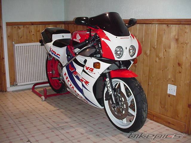 Photo 22004