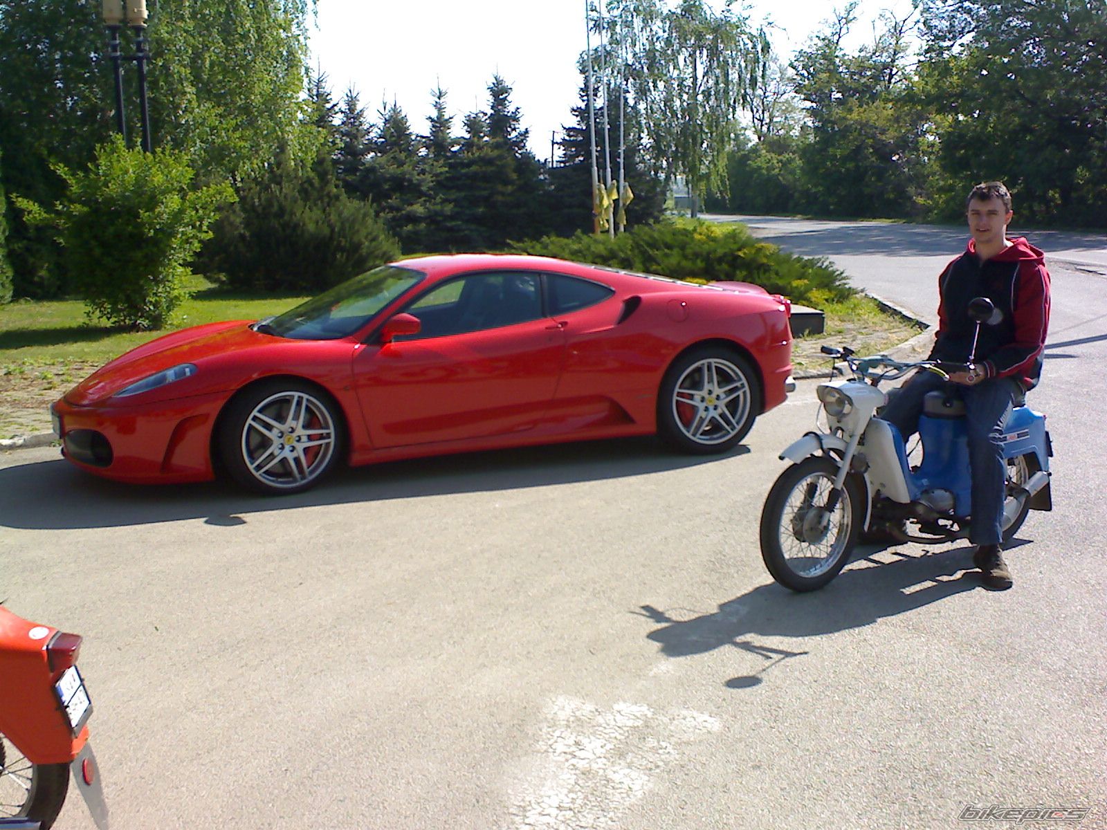 Bike Photo 2202665