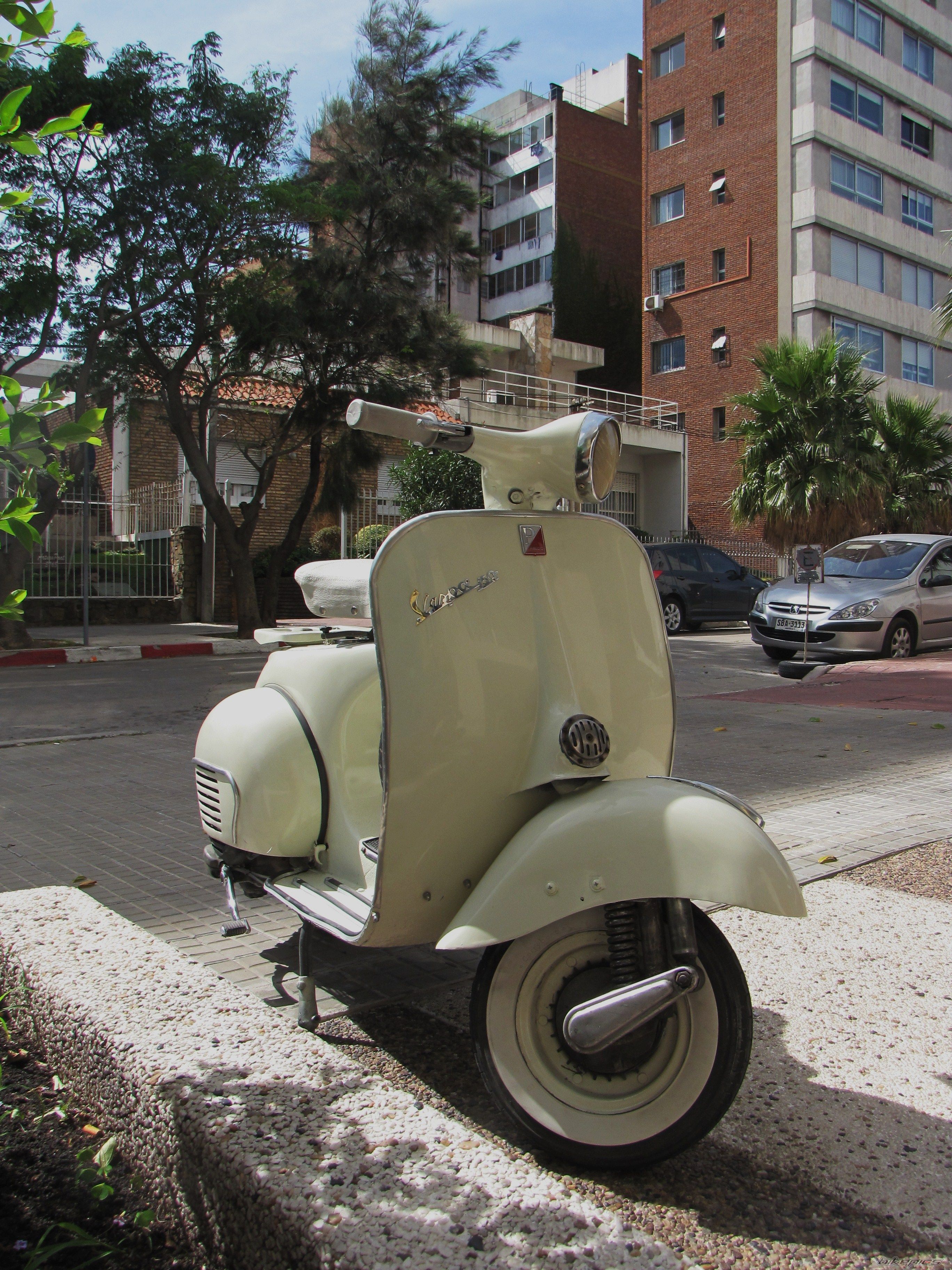 Bike Photo 2202902