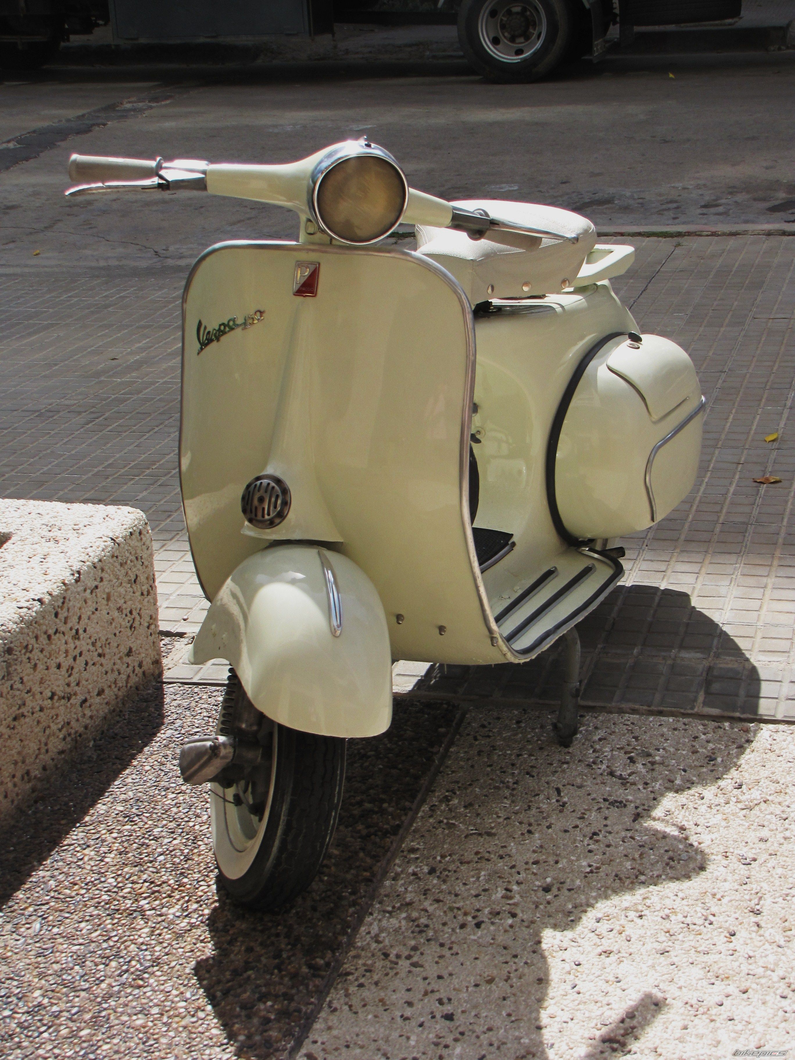 Bike Photo 2202907