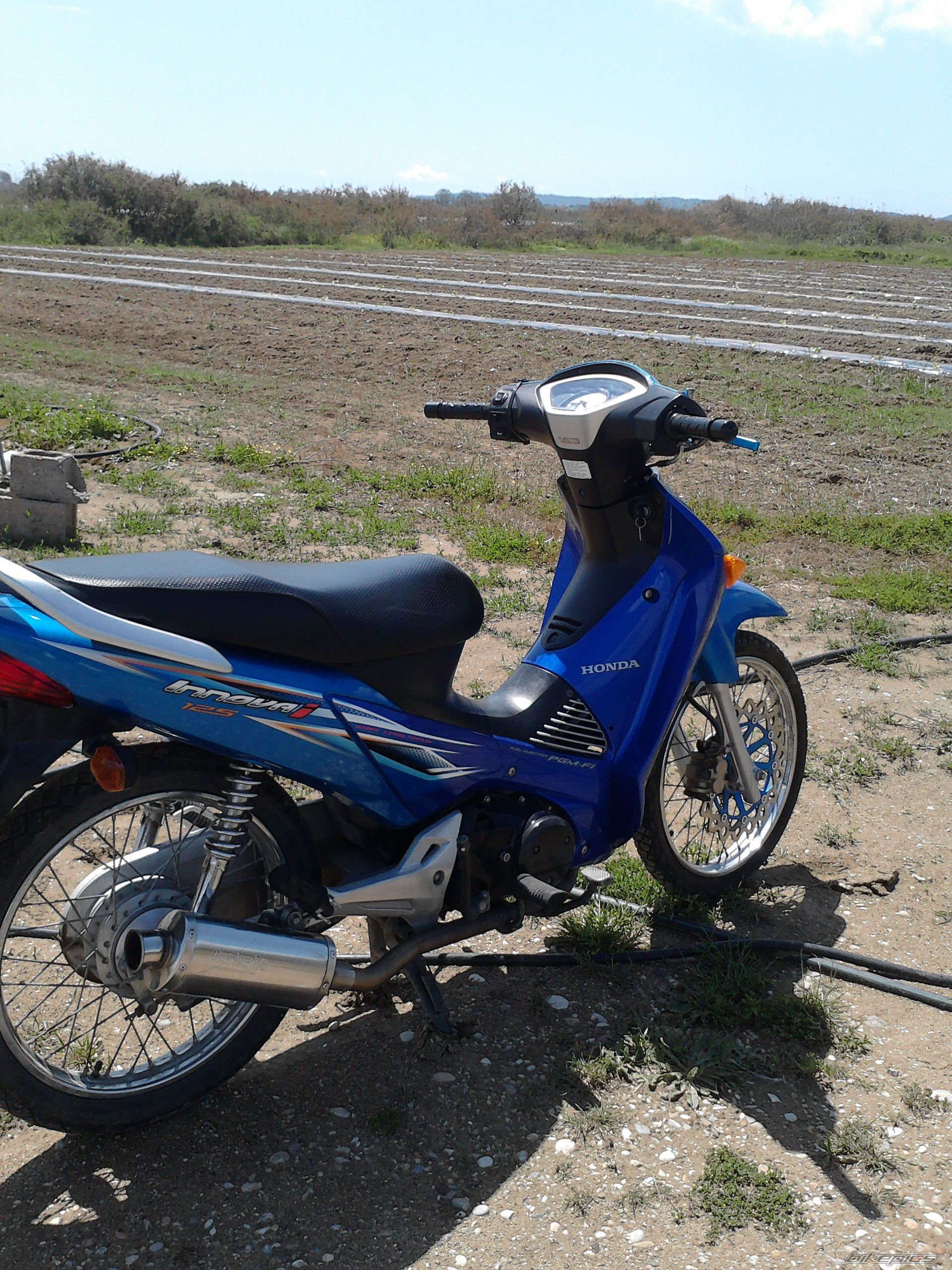 Photo 2203319