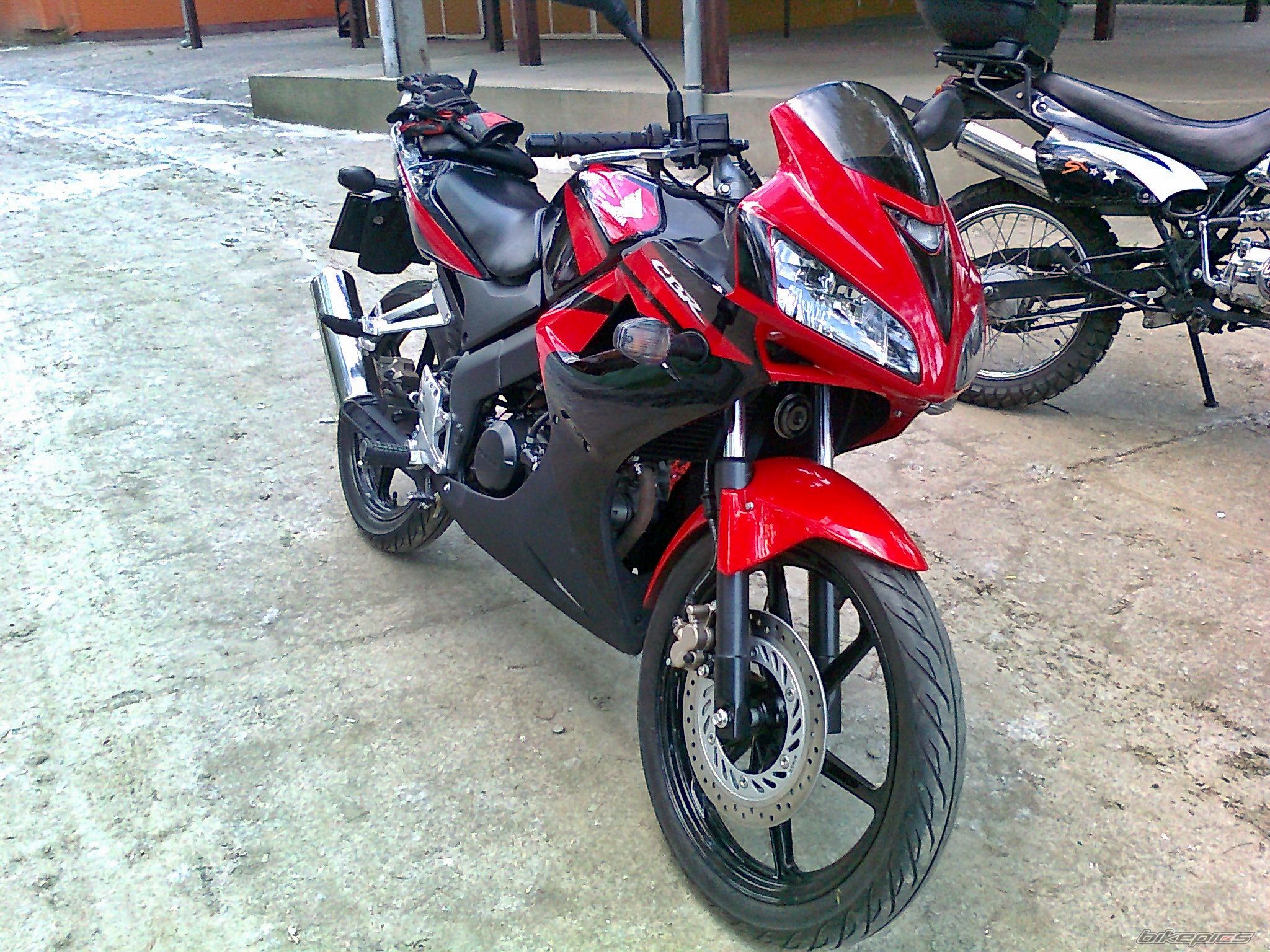 Photo 2203390