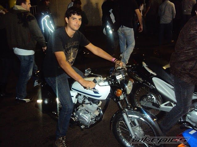 Photo 2203562