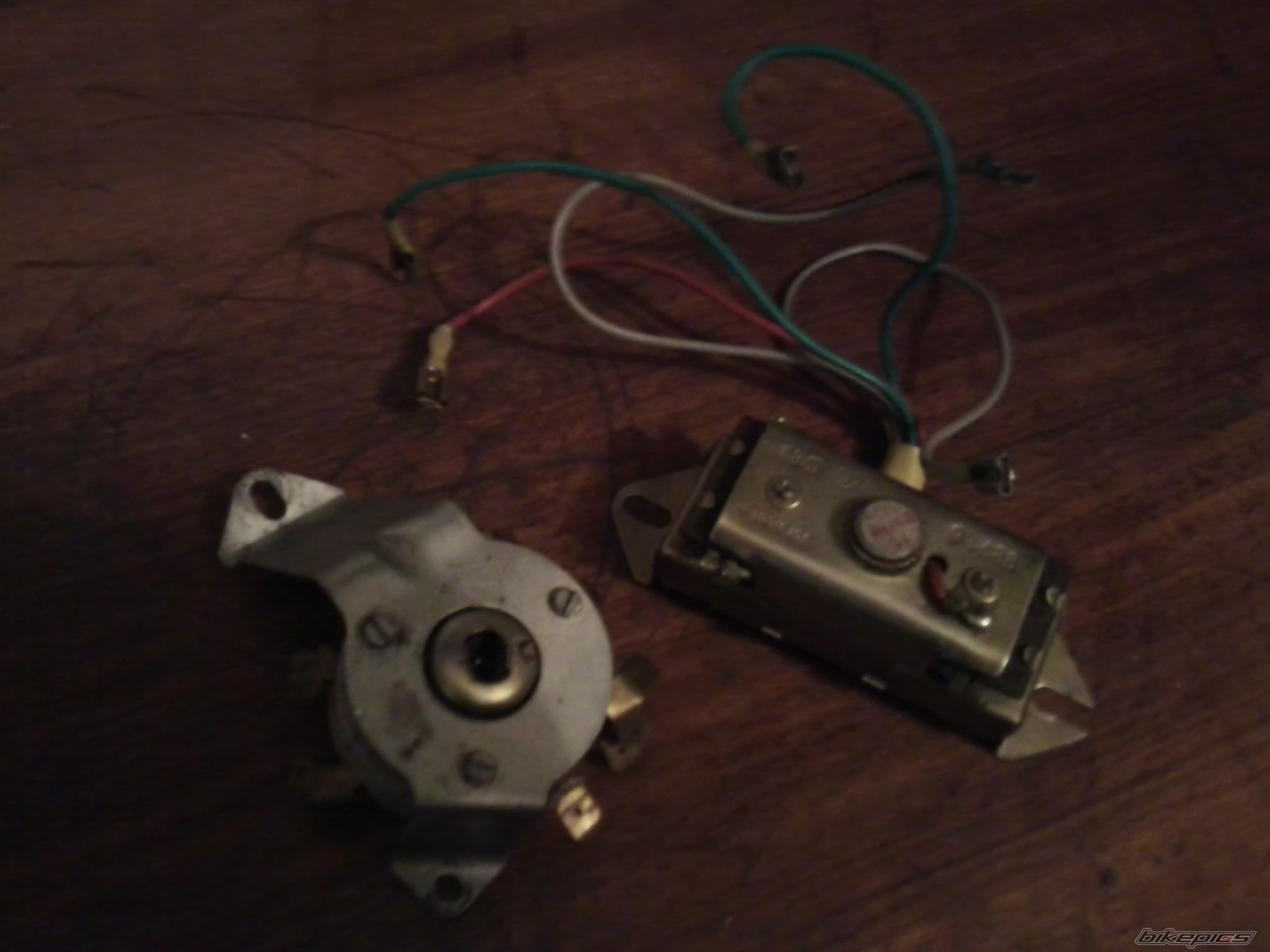 Photo 2203564