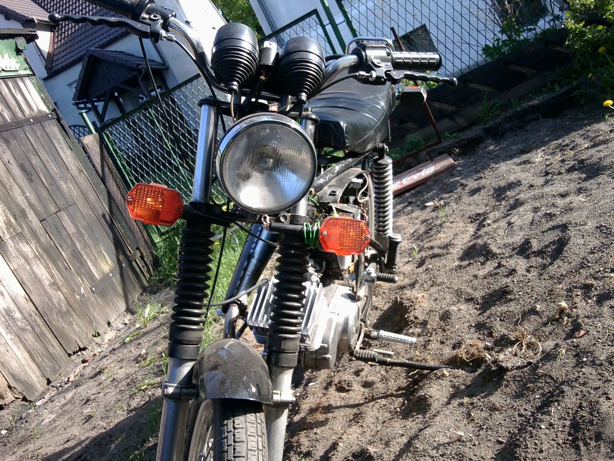 Photo 2203570