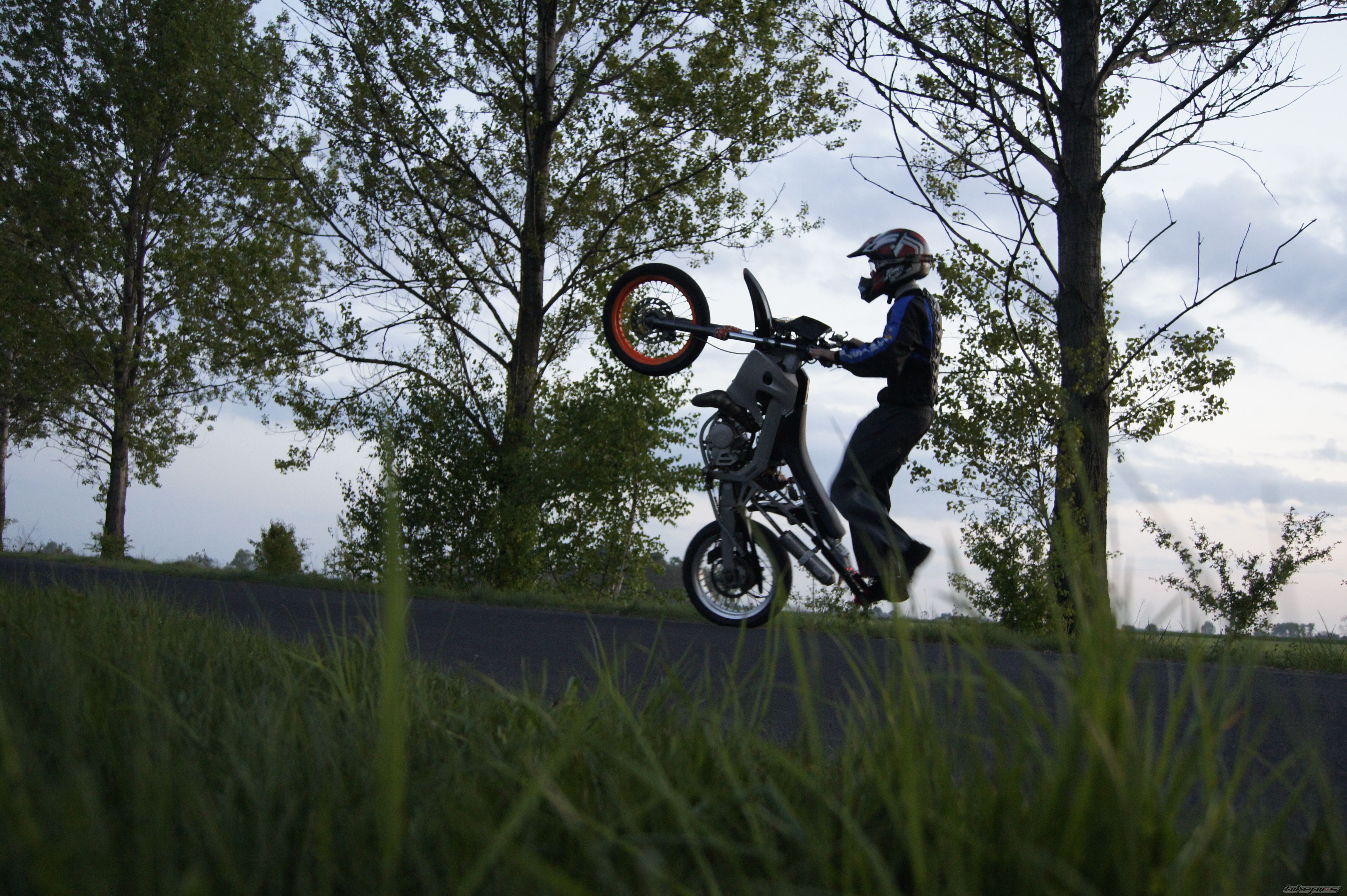 Bike Photo 2203734