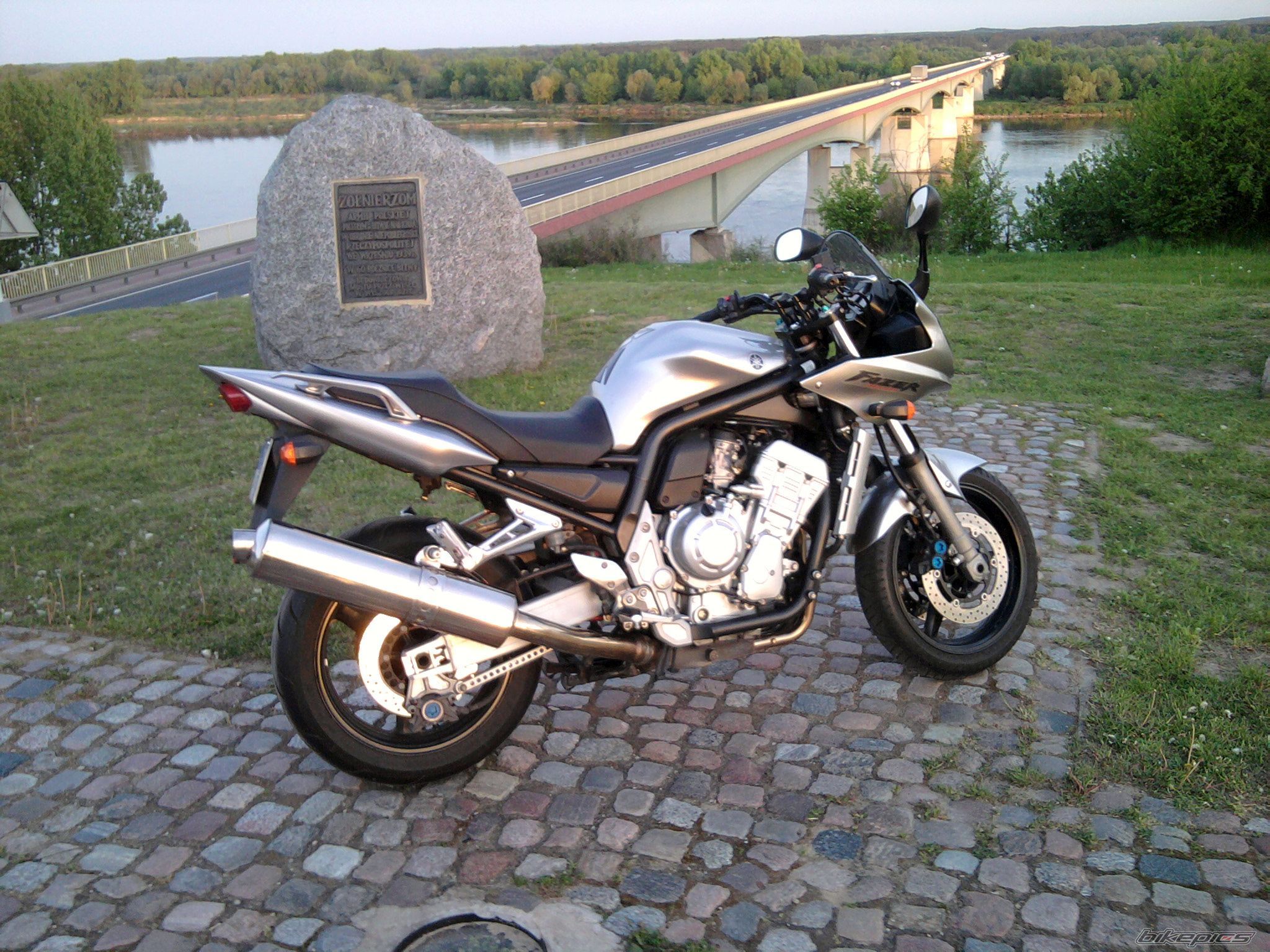 Bike Photo 2203755