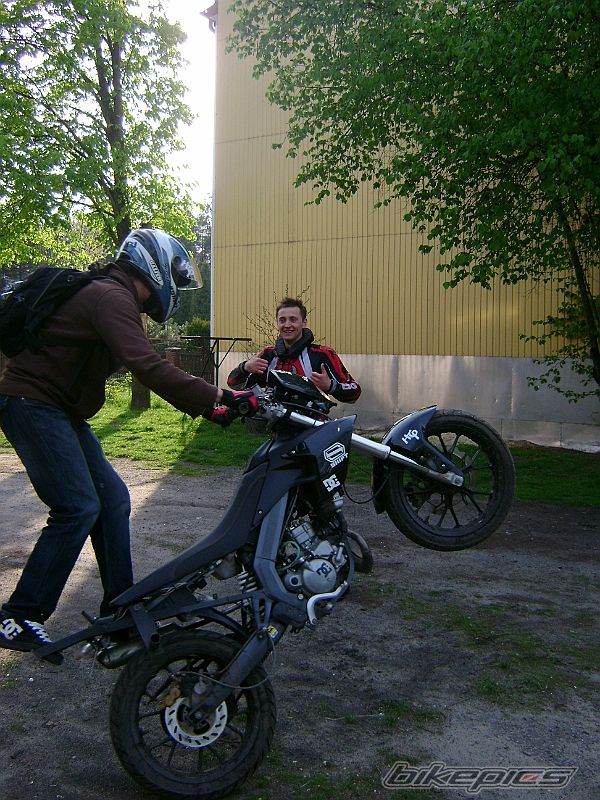 Photo 2203779