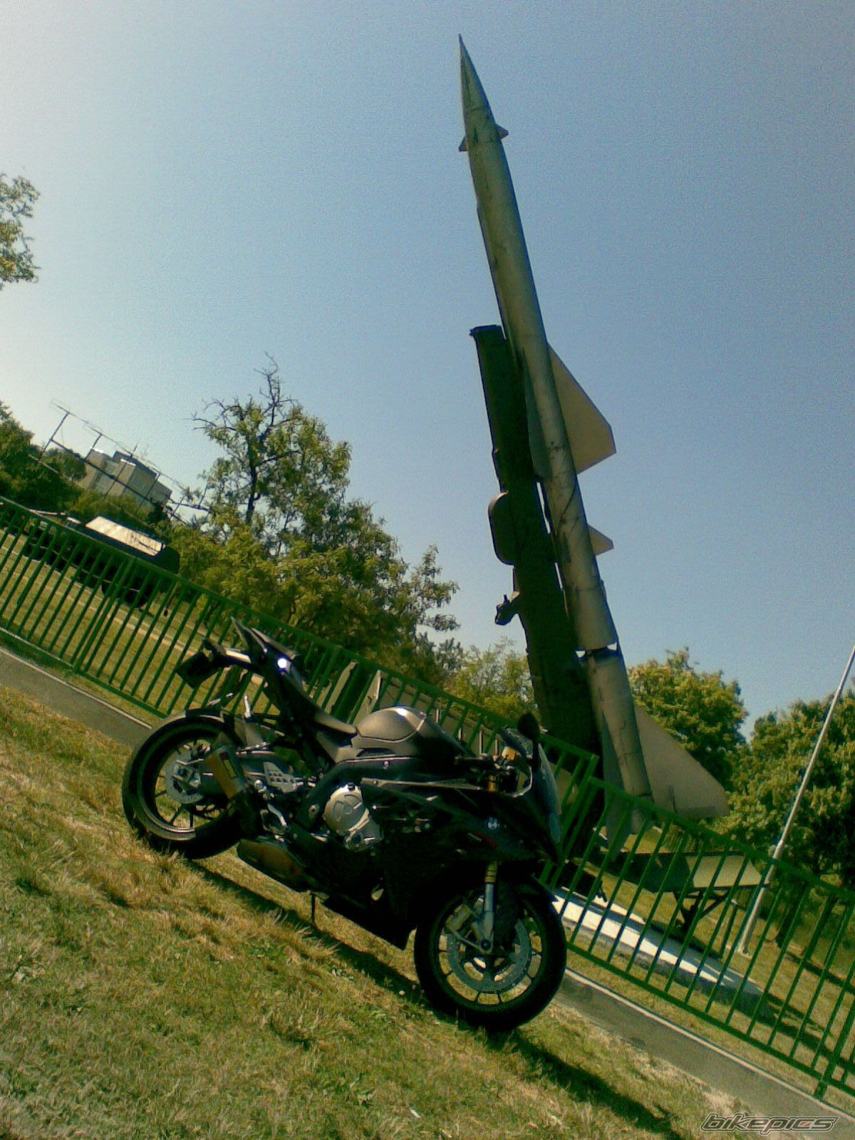 Photo 2203810