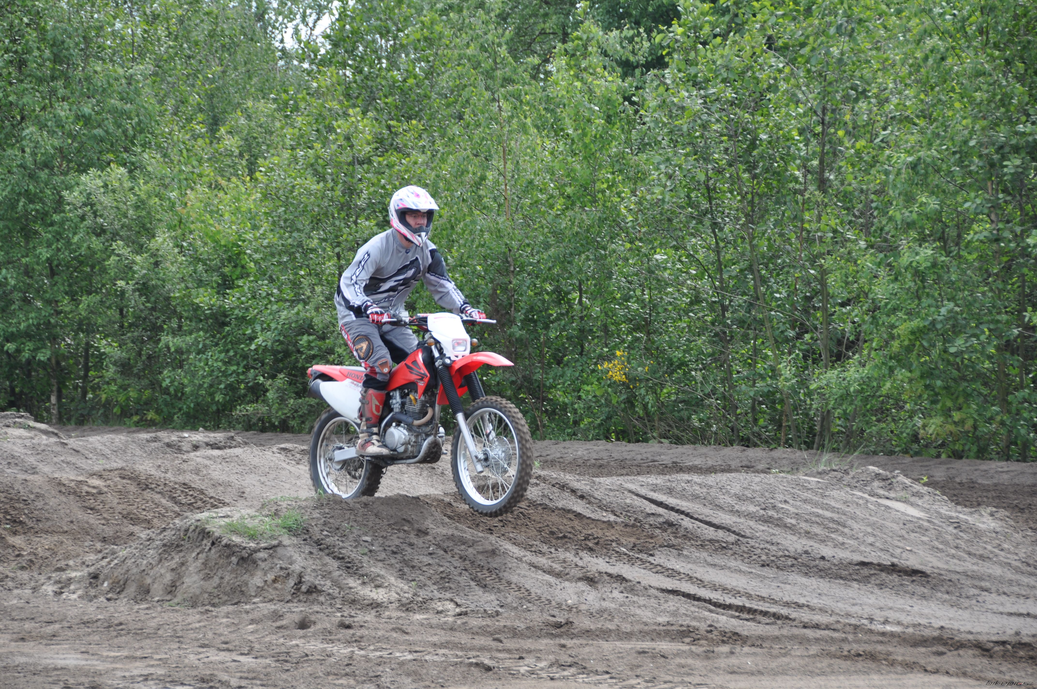 Bike Photo 2204323