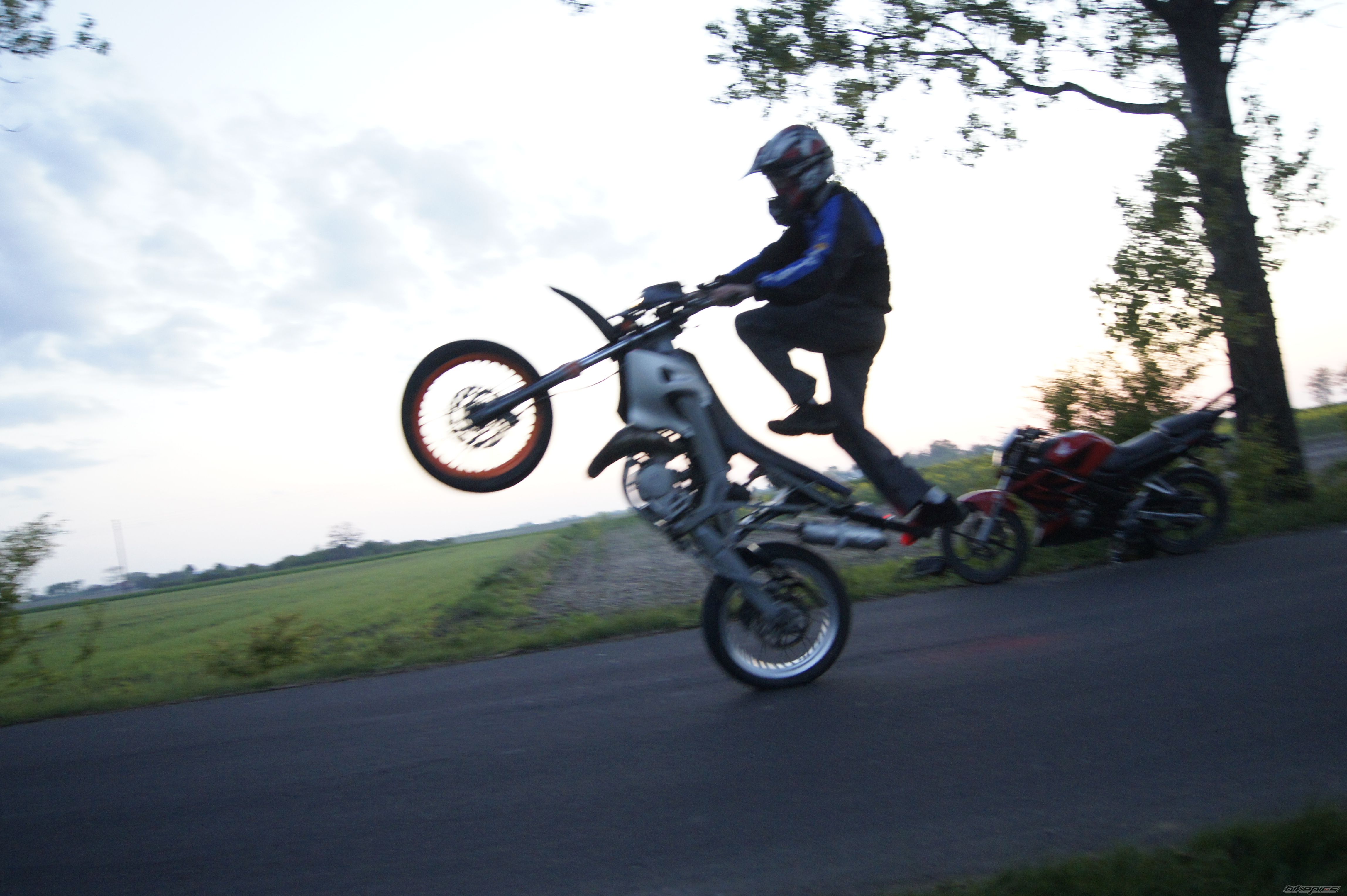 Photo 2204426