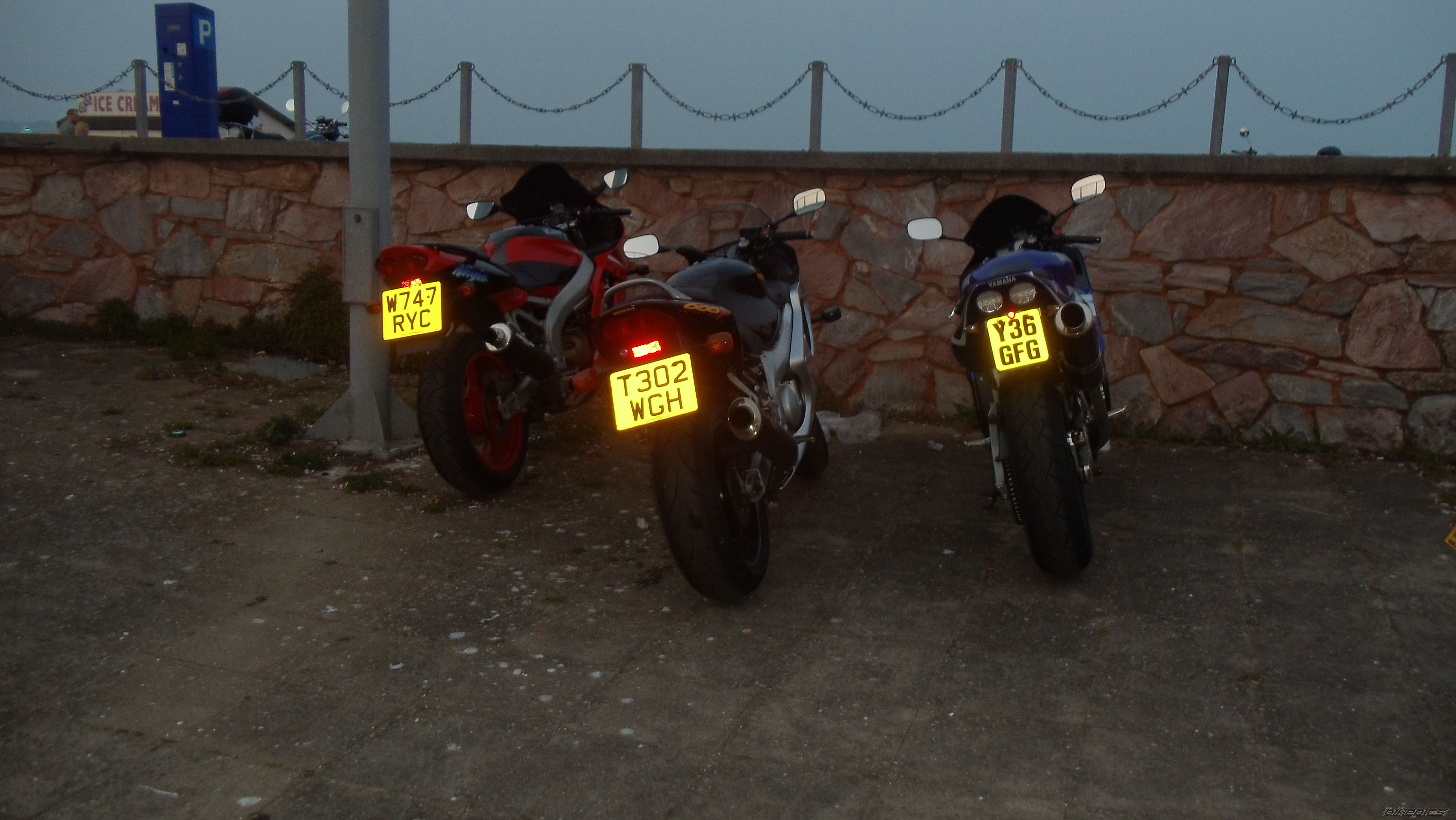 Photo 2204466