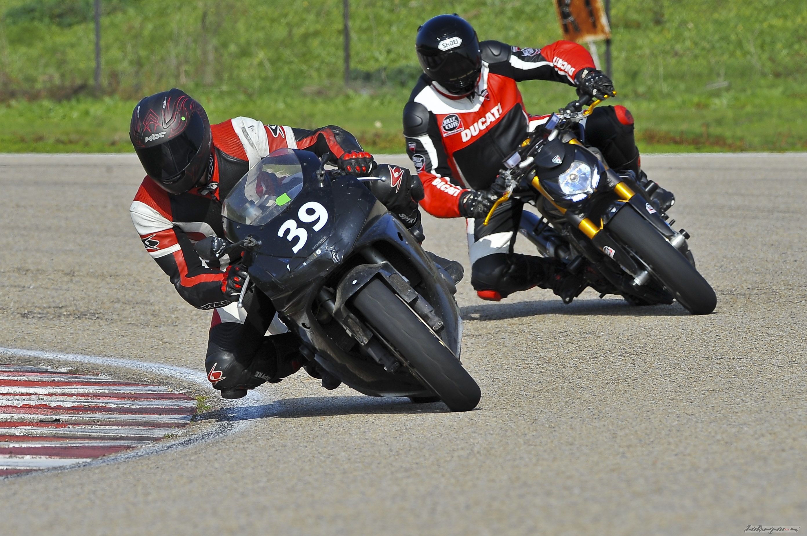 Bike Photo 2204726