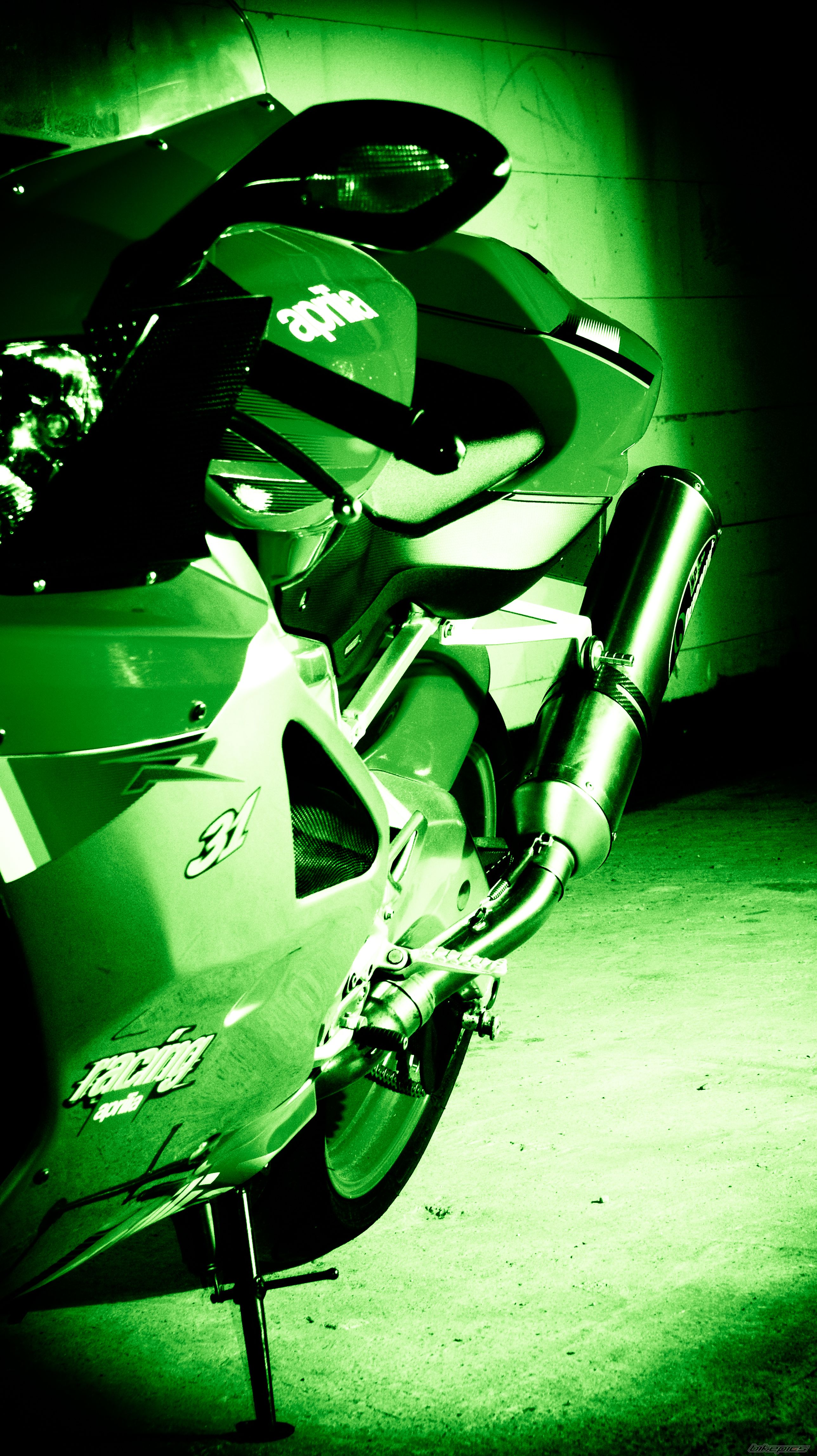 Photo 2204880
