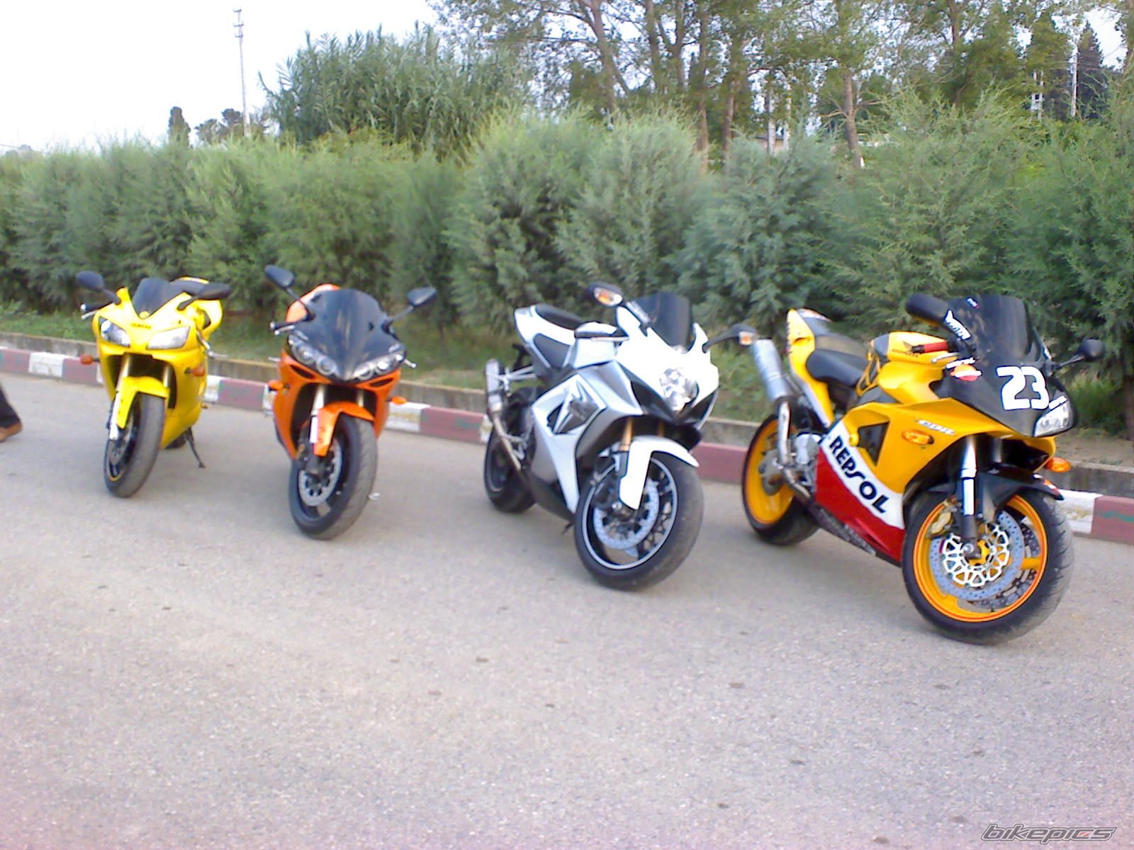 Photo 2204915